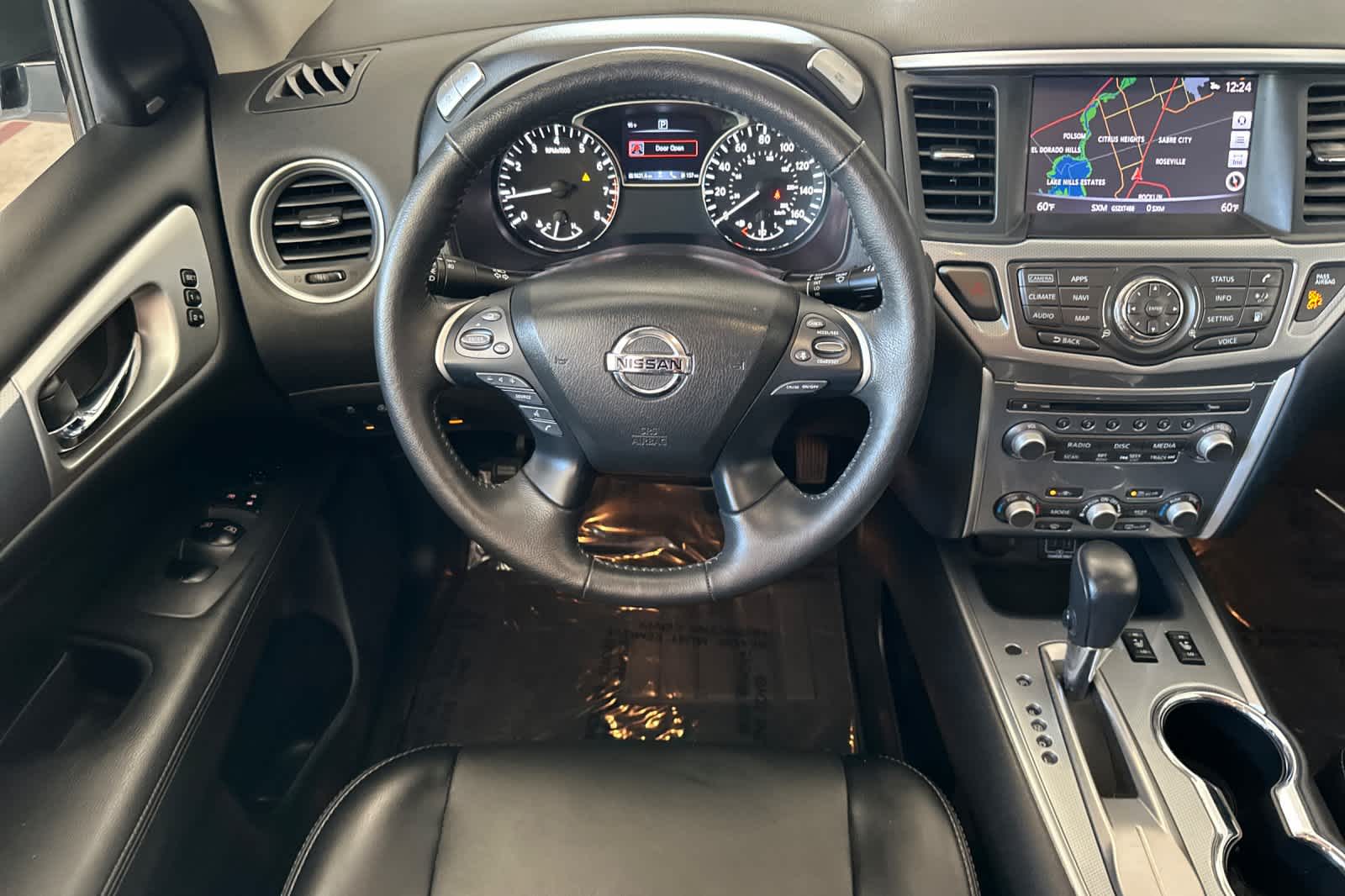 Thumbnail: 2020 Nissan Pathfinder - 15