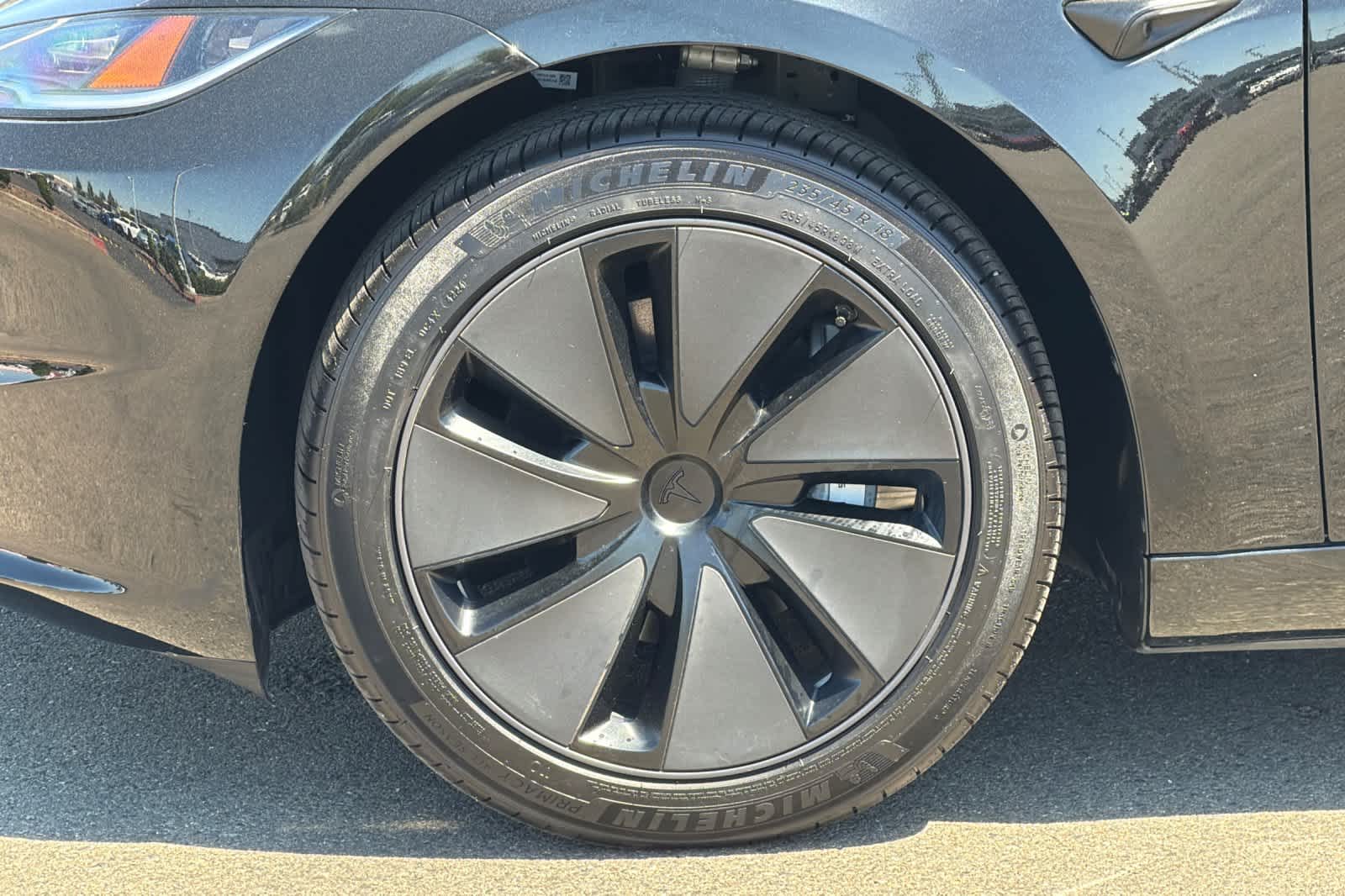 Thumbnail: 2025 Tesla Model 3 - 27