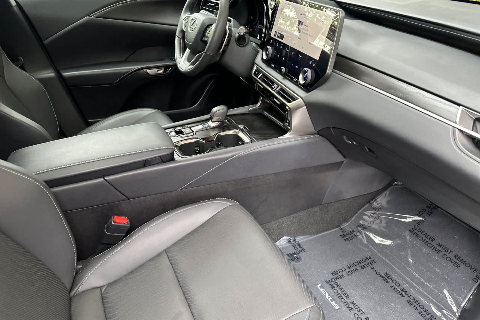 Thumbnail: 2025 Lexus RX - 17