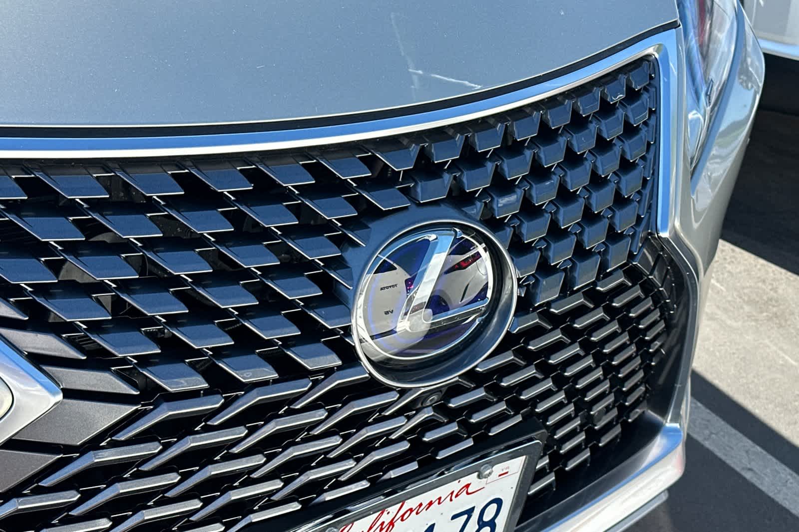 Thumbnail: 2020 Lexus RX - 9