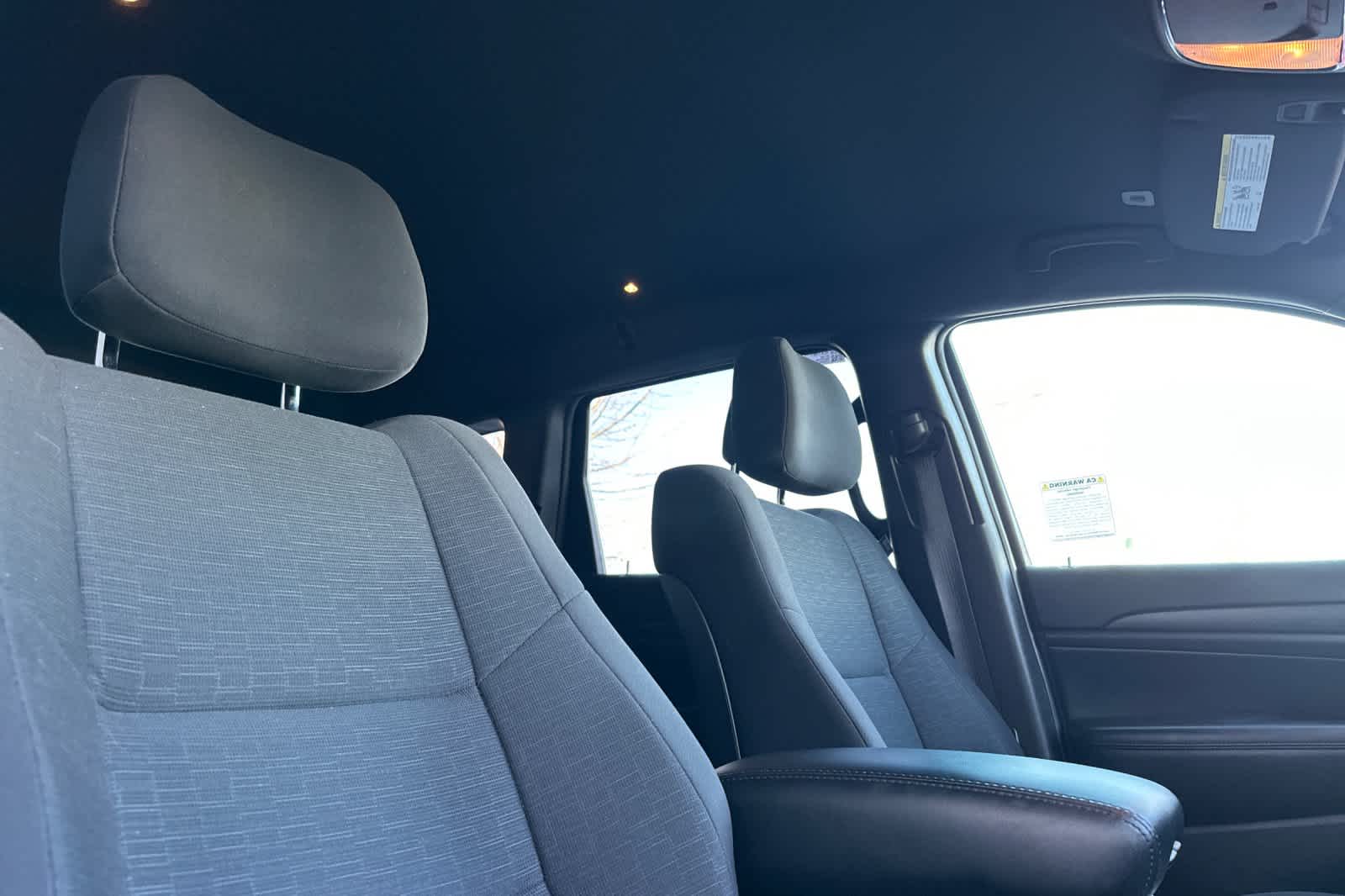 Thumbnail: 2017 Jeep Grand Cherokee - 18