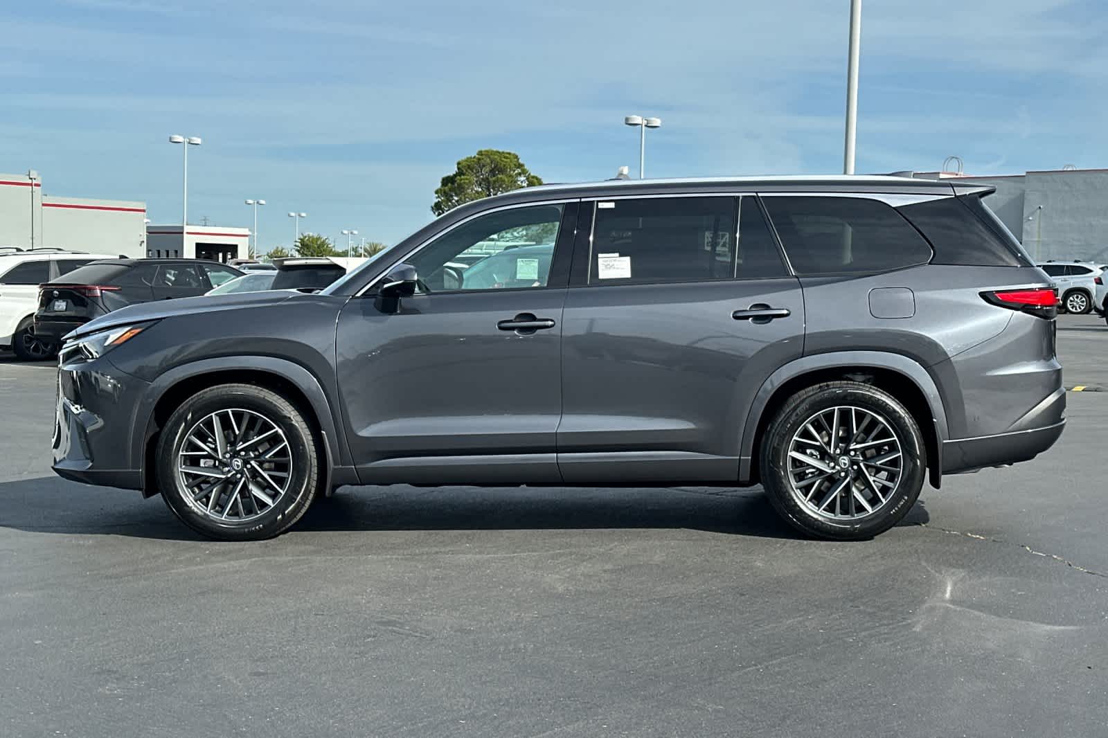 Thumbnail: 2026 Lexus TX - 9