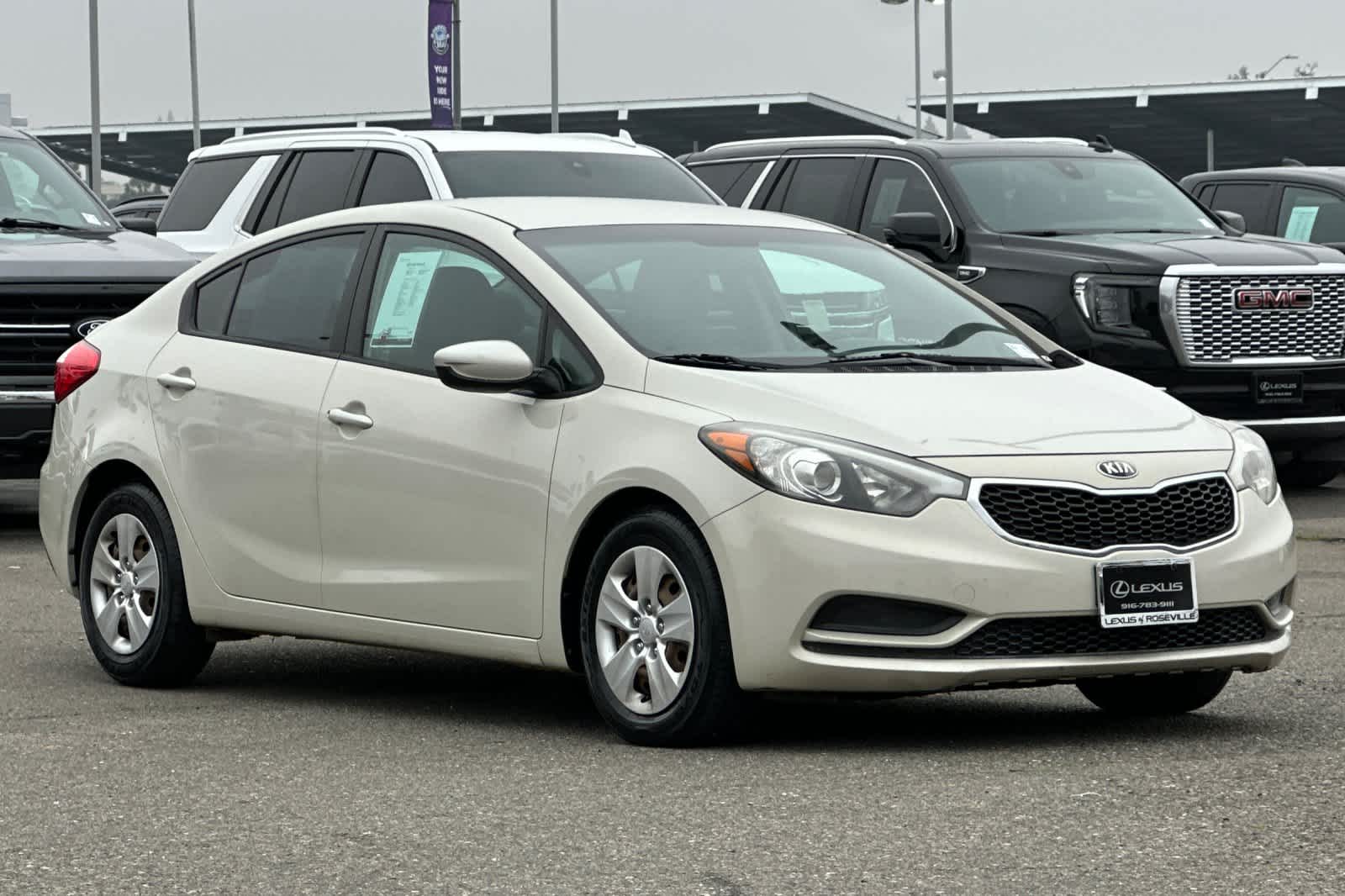 Thumbnail: 2015 Kia Forte - 5