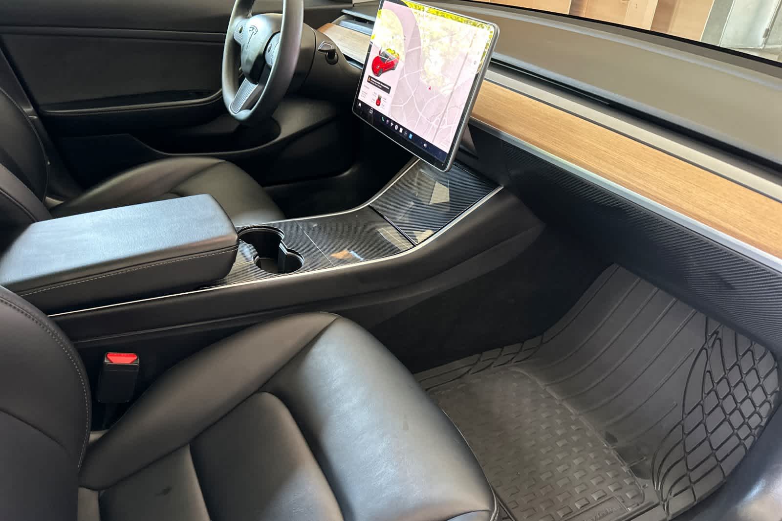 Thumbnail: 2020 Tesla Model 3 - 16