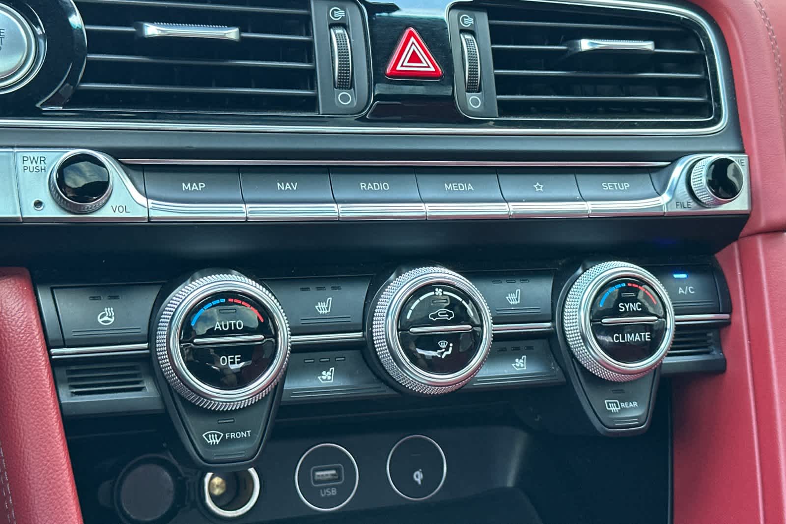 Thumbnail: 2023 Genesis G70 - 23