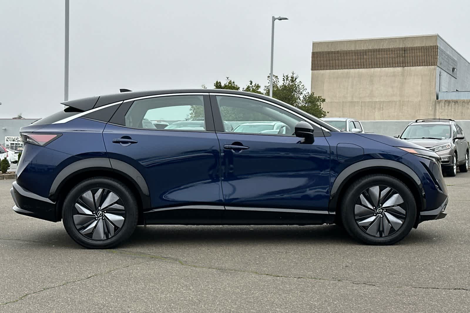 Thumbnail: 2023 Nissan Ariya - 6