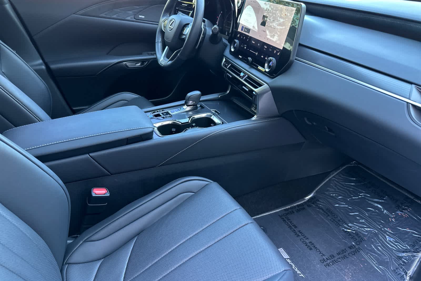 Thumbnail: 2024 Lexus RX - 17