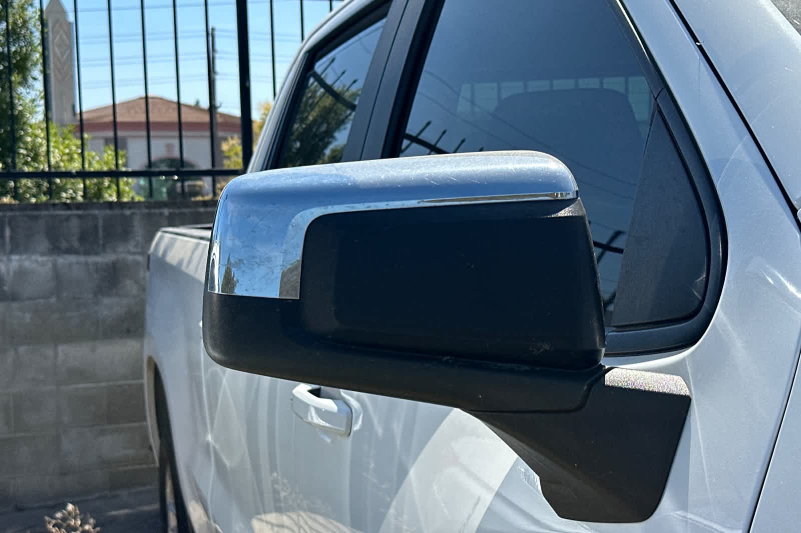 Thumbnail: 2019 Chevrolet Silverado 1500 - 12