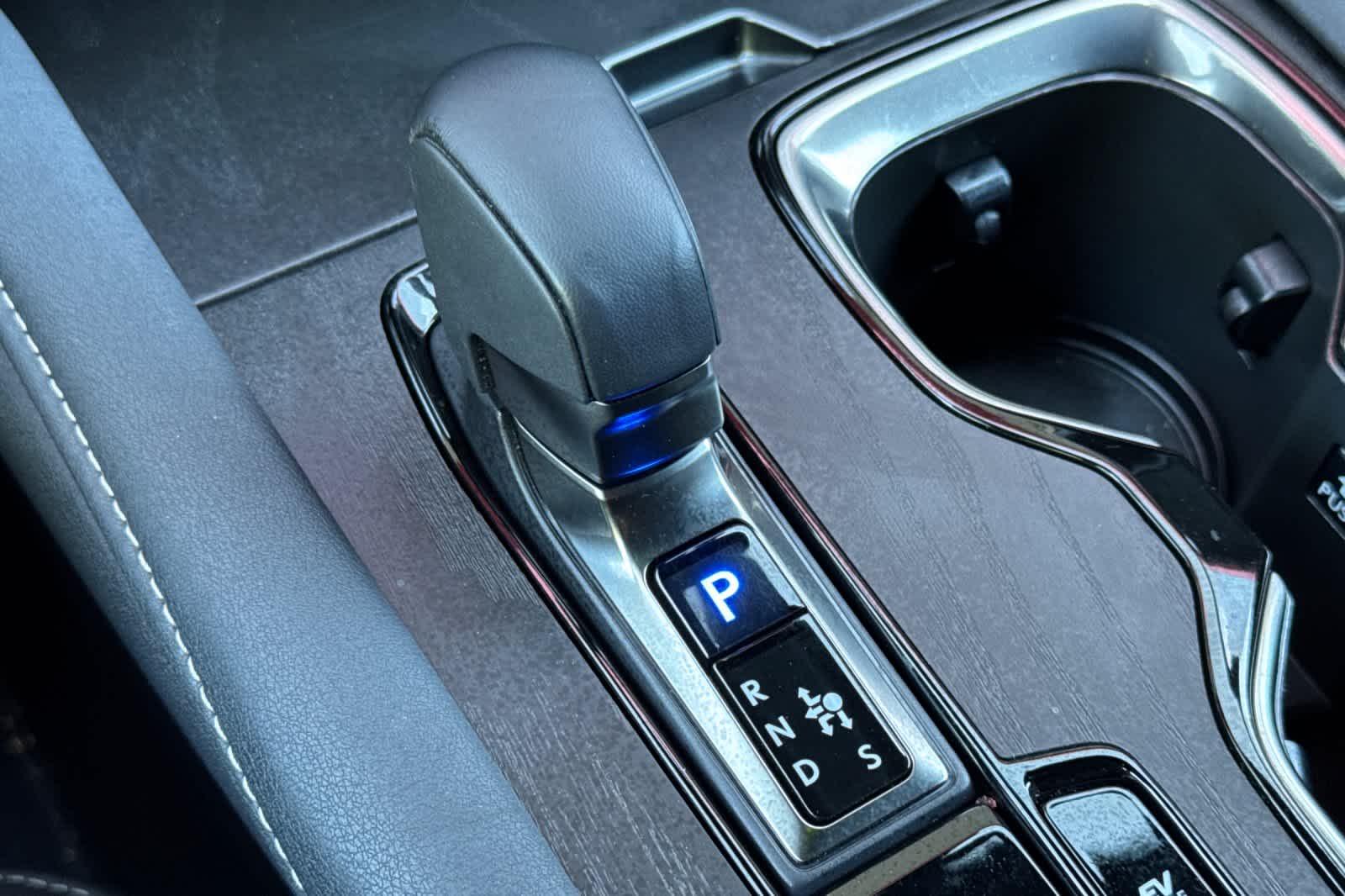 Thumbnail: 2025 Lexus RX - 24