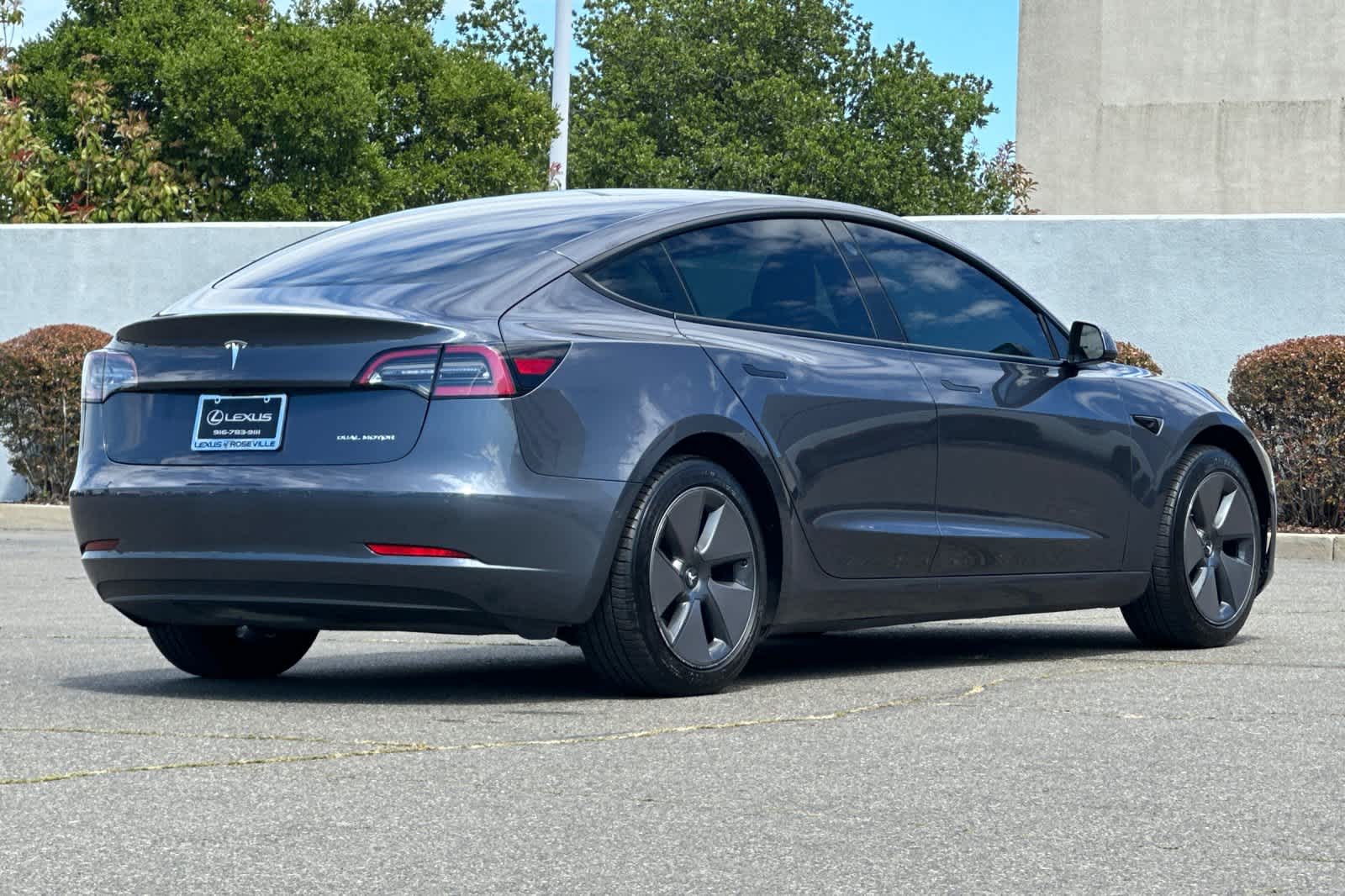 Thumbnail: 2022 Tesla Model 3 - 2