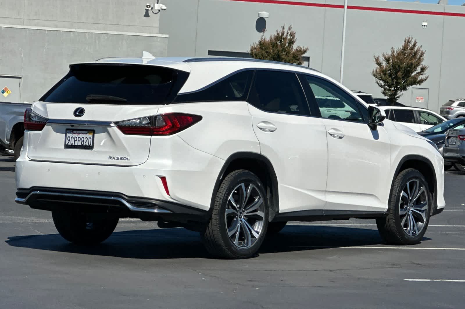 Thumbnail: 2022 Lexus RX - 2