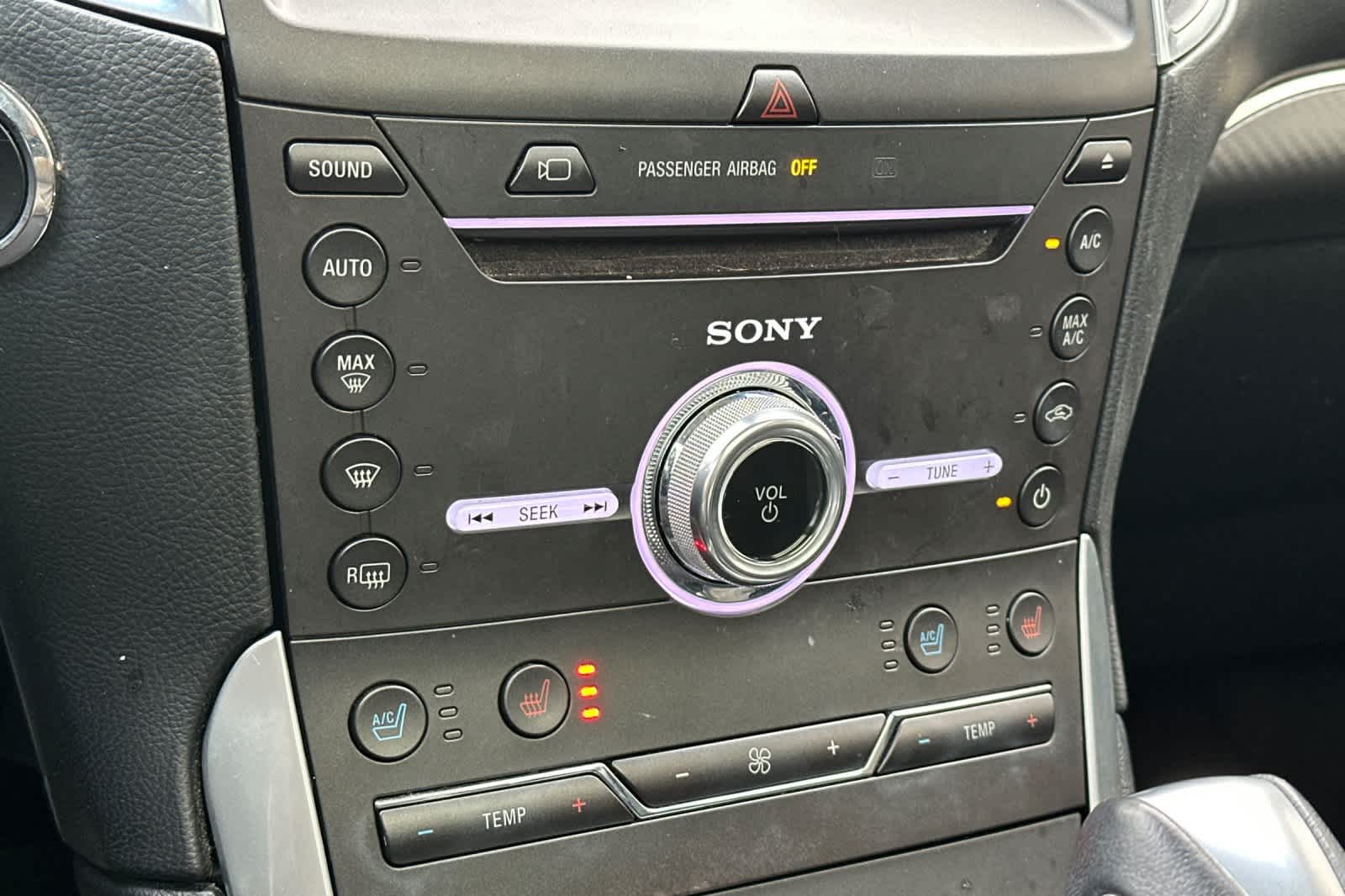 Thumbnail: 2017 Ford Edge - 23