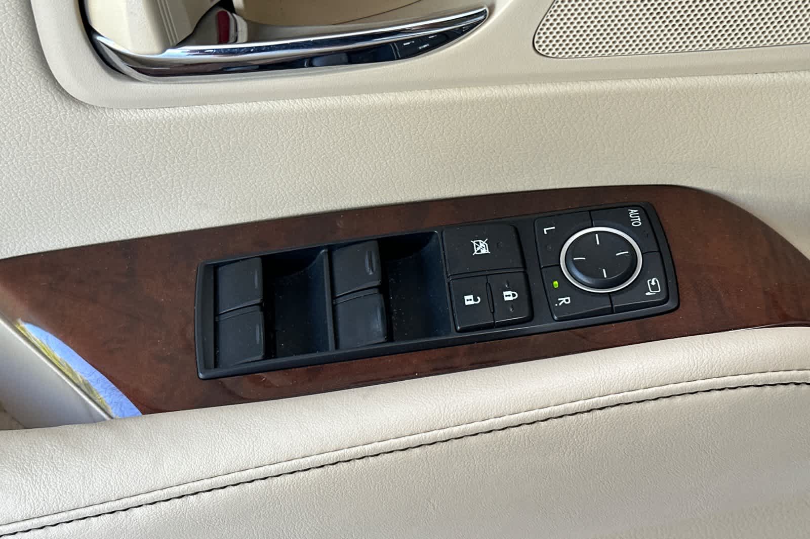 Thumbnail: 2013 Lexus RX - 13