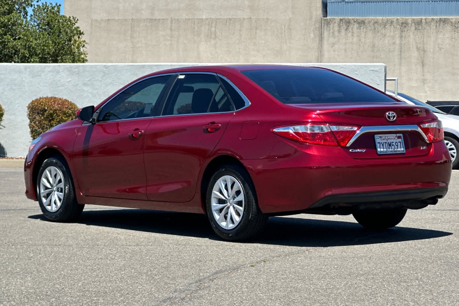 Thumbnail: 2017 Toyota Camry - 6