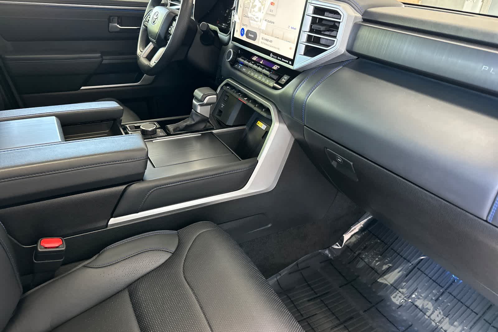 Thumbnail: 2023 Toyota Tundra - 16