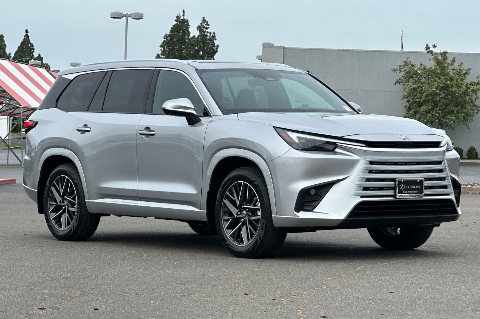 Thumbnail: 2026 Lexus TX - 5