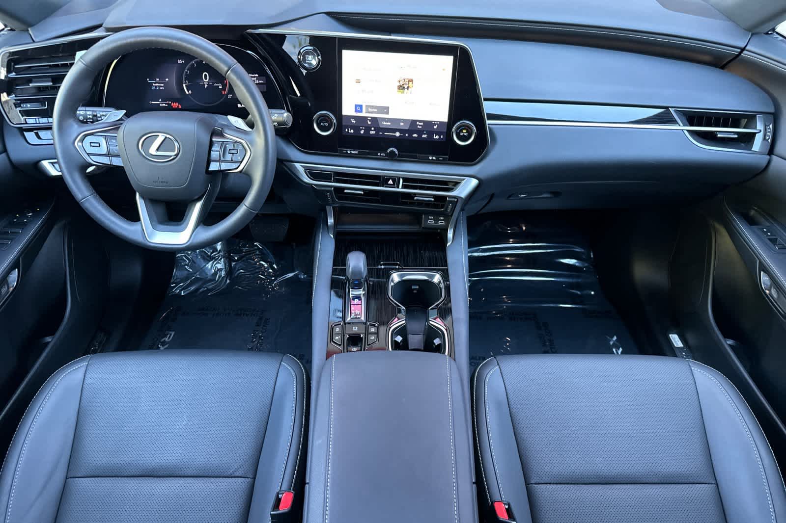 Thumbnail: 2025 Lexus RX - 3