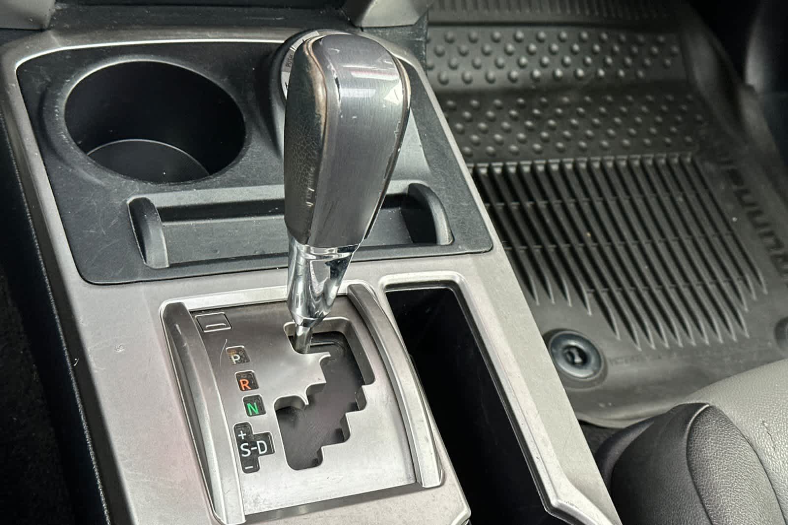 Thumbnail: 2021 Toyota 4Runner - 24