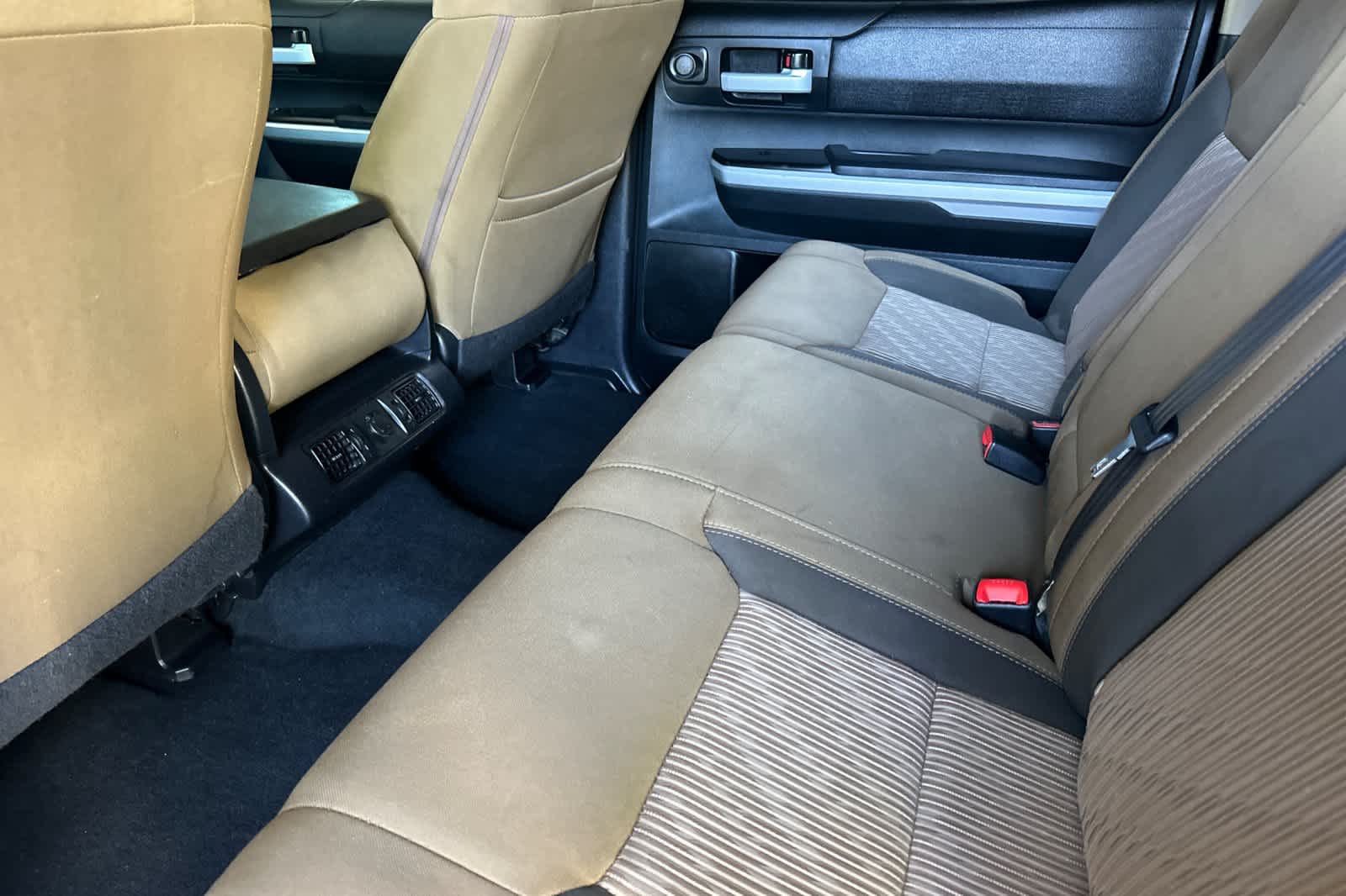 Thumbnail: 2016 Toyota Tundra - 4