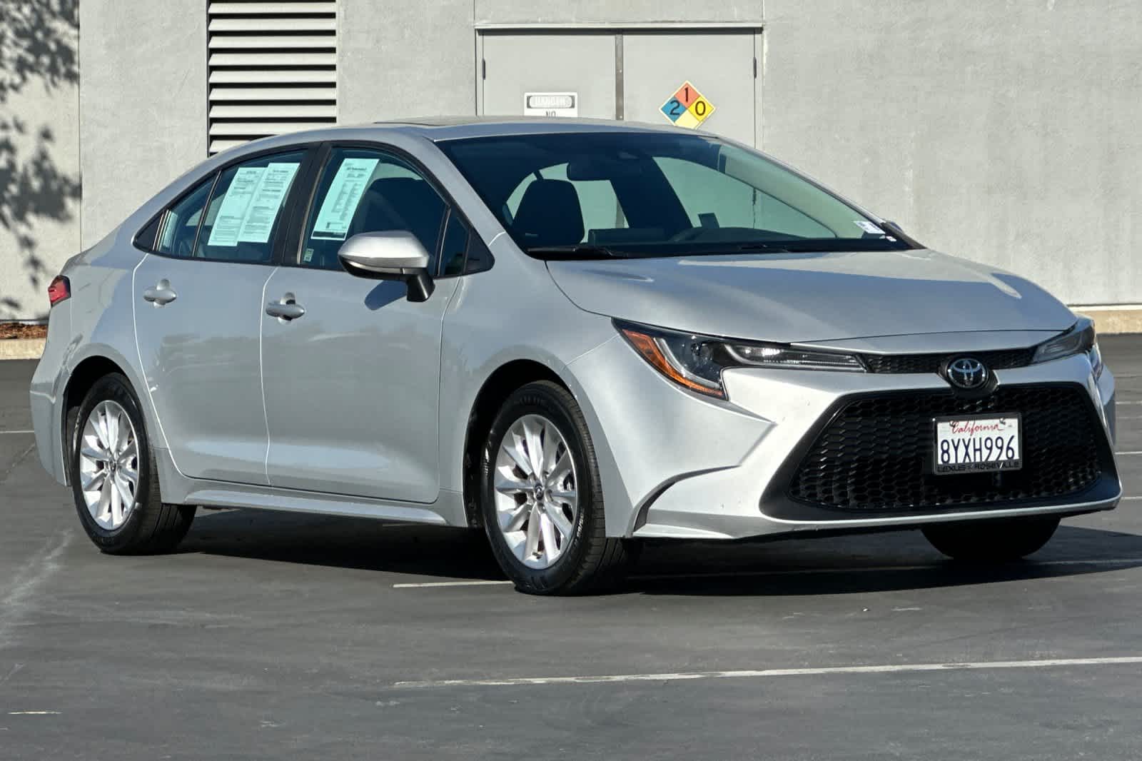 Thumbnail: 2022 Toyota Corolla - 5