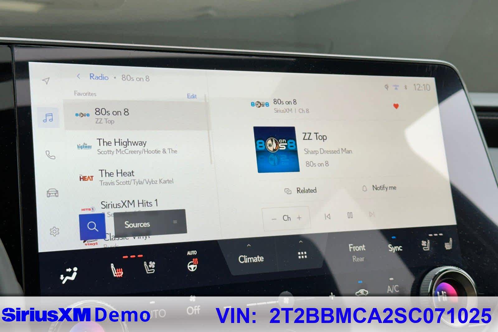 Thumbnail: 2025 Lexus RX - 34