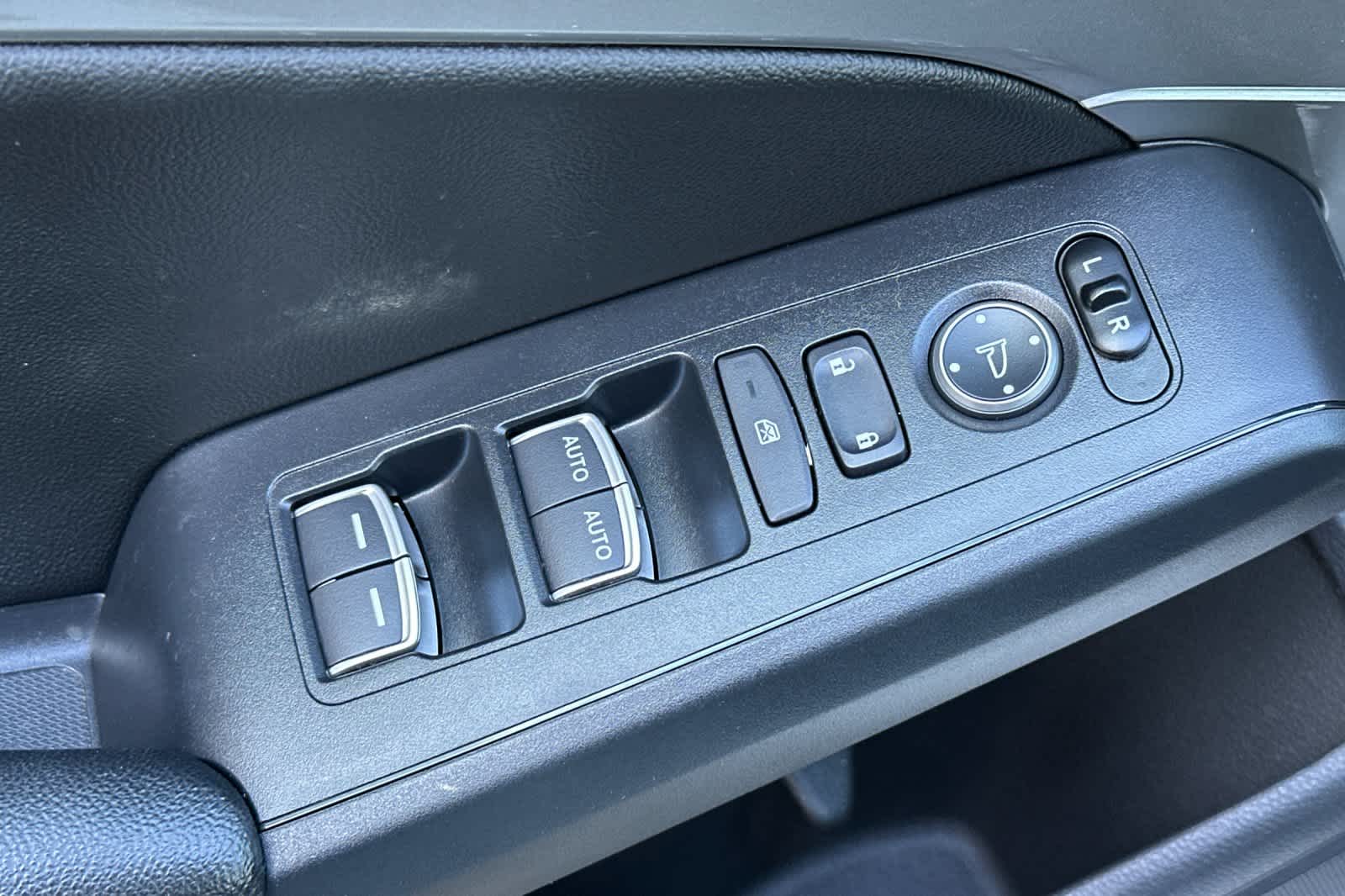 Thumbnail: 2024 Acura Integra - 13