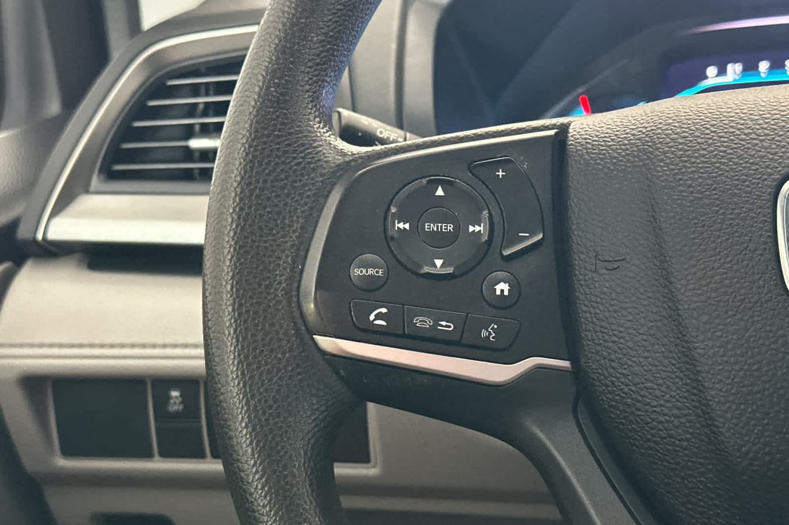 Thumbnail: 2020 Honda Odyssey - 26