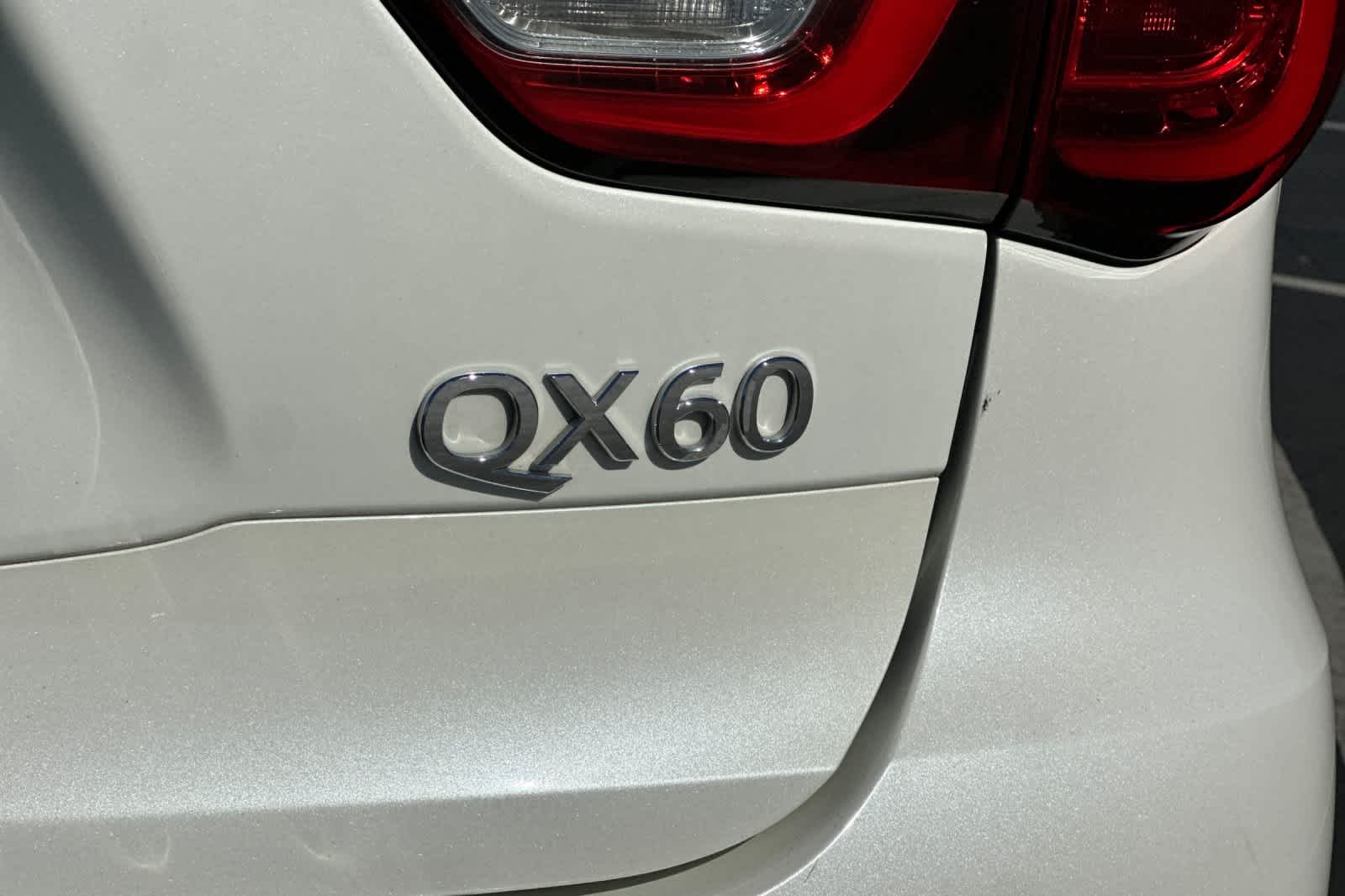 Thumbnail: 2016 INFINITI QX60 - 34