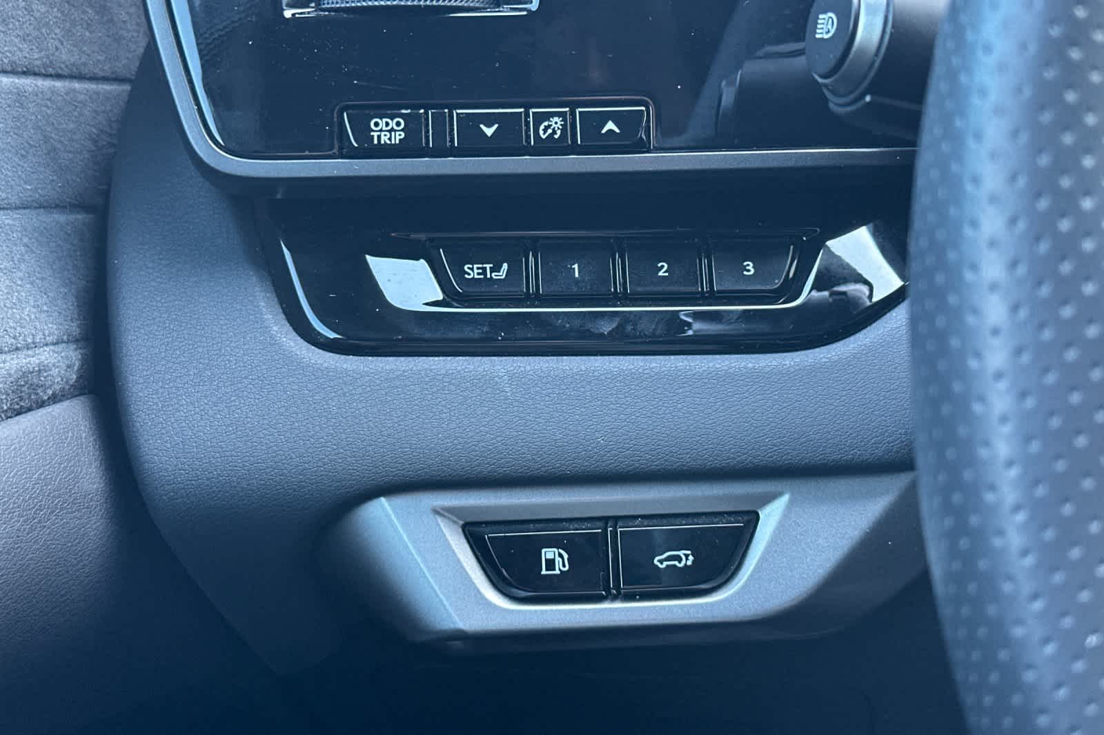 Thumbnail: 2024 Lexus RX - 32