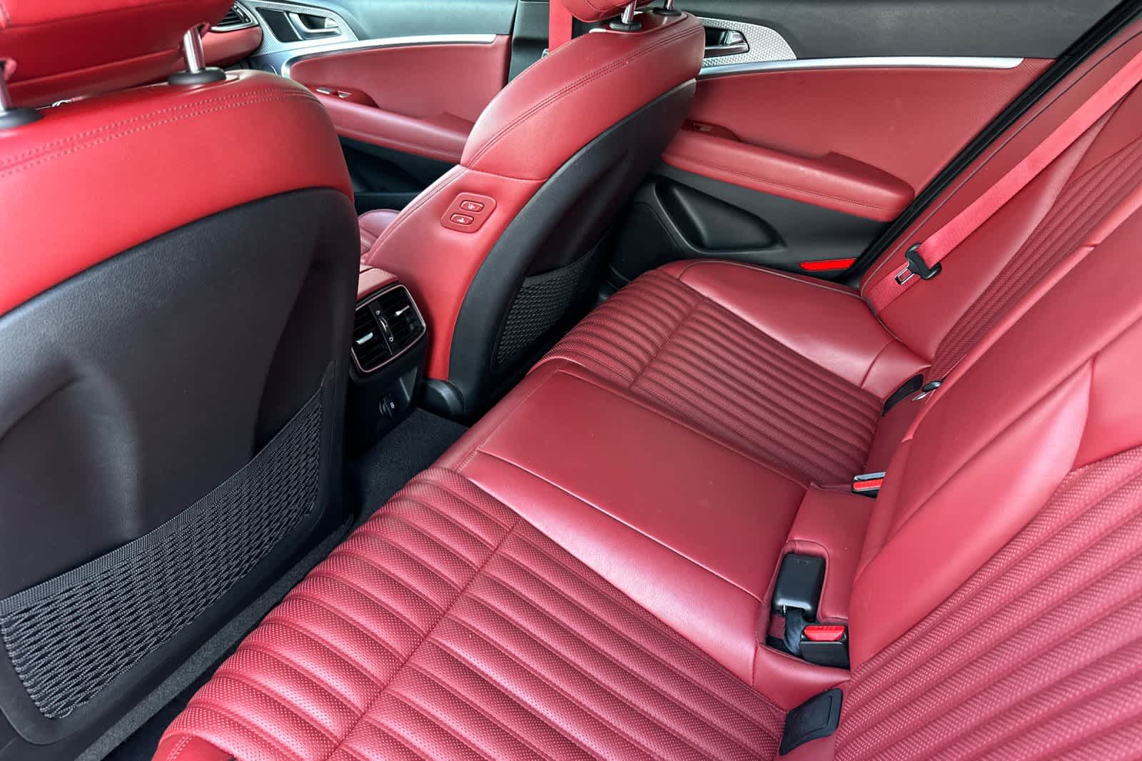 Thumbnail: 2023 Genesis G70 - 4