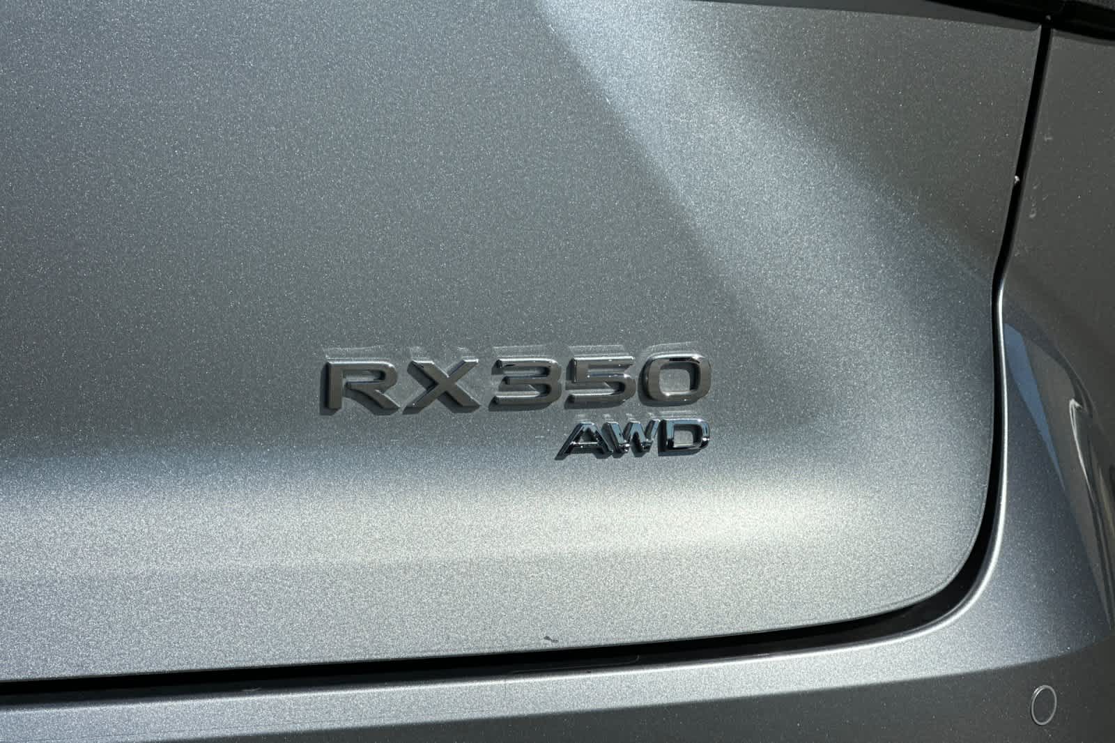 Thumbnail: 2025 Lexus RX - 32