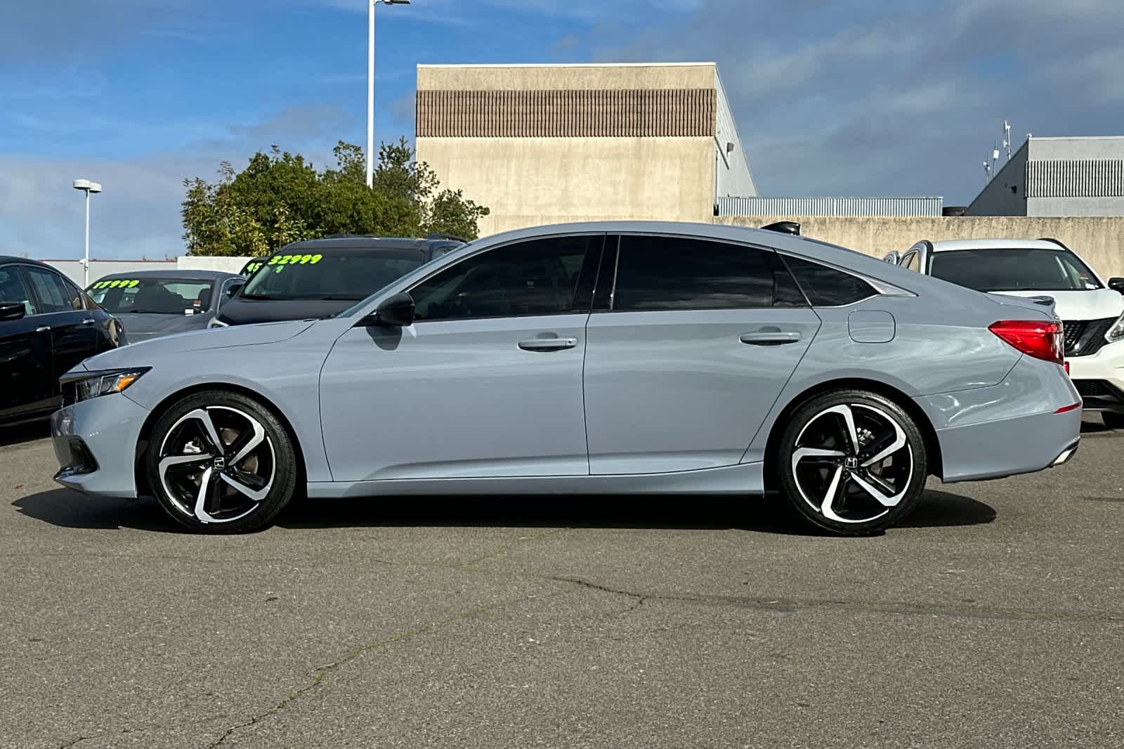 Thumbnail: 2022 Honda Accord - 9