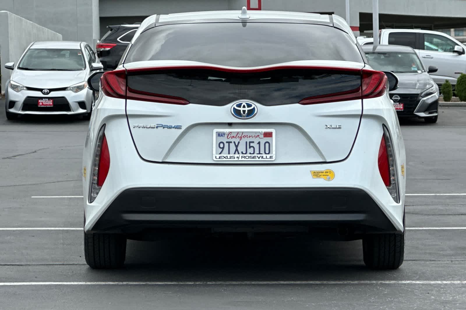 Thumbnail: 2022 Toyota Prius Prime - 8