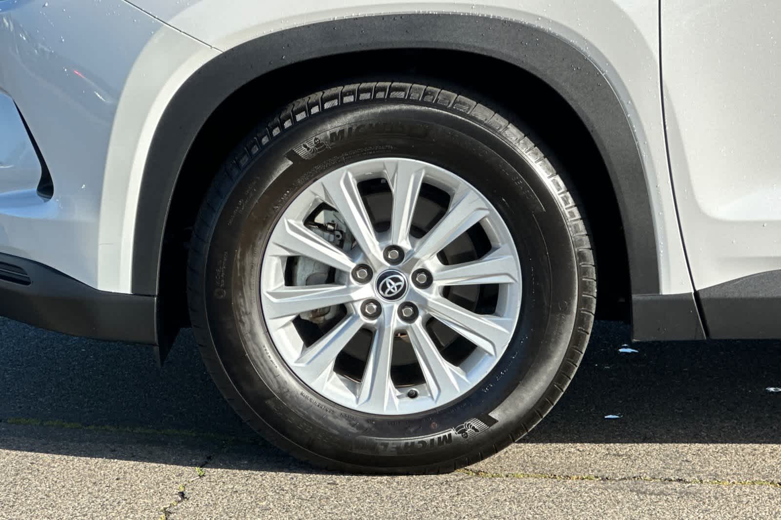 Thumbnail: 2024 Toyota Grand Highlander - 31