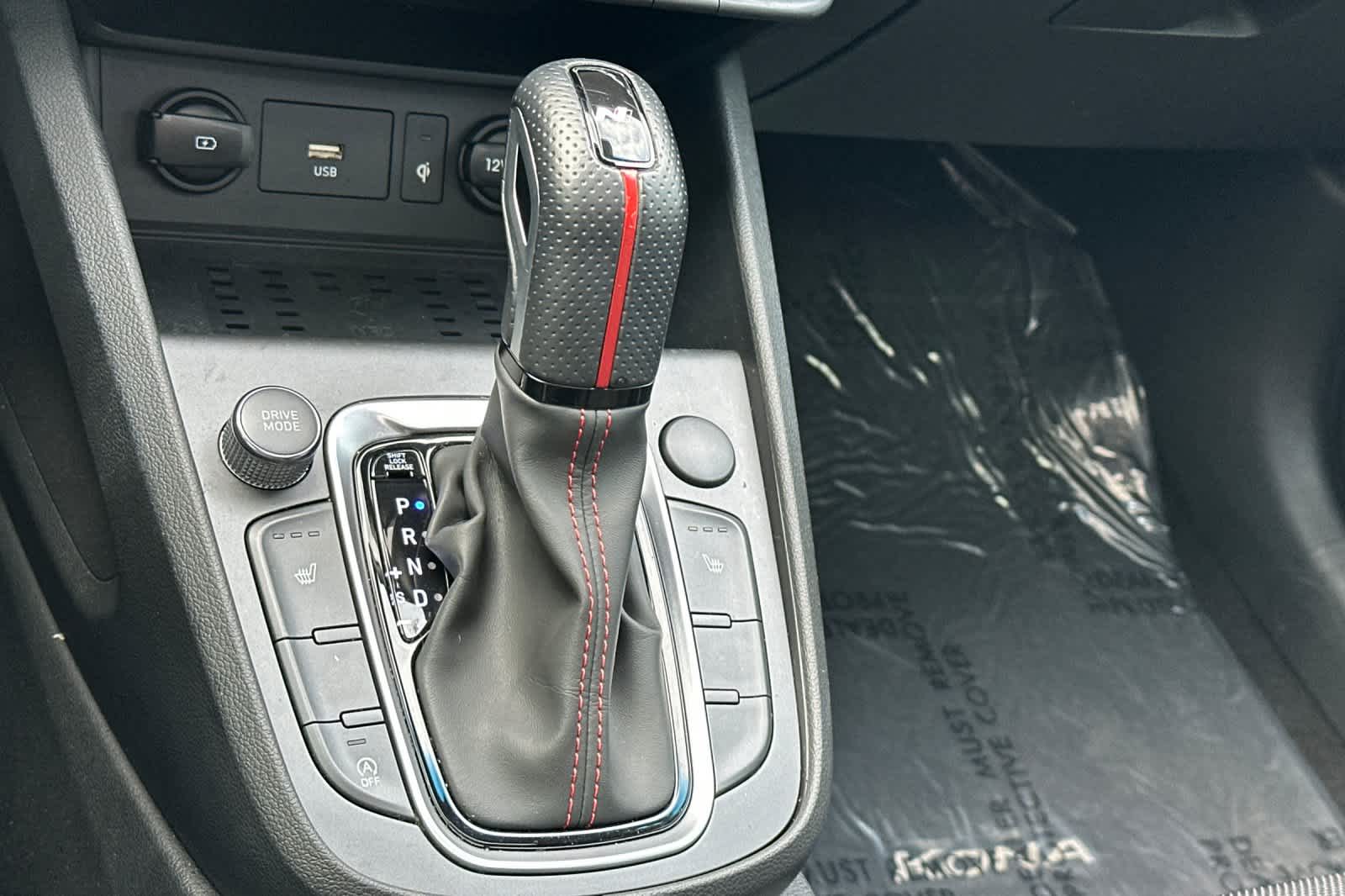 Thumbnail: 2022 Hyundai Kona - 24