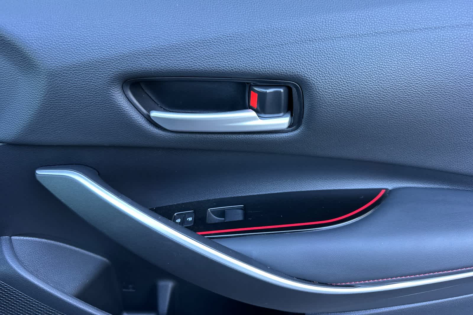 Thumbnail: 2023 Toyota Corolla - 17