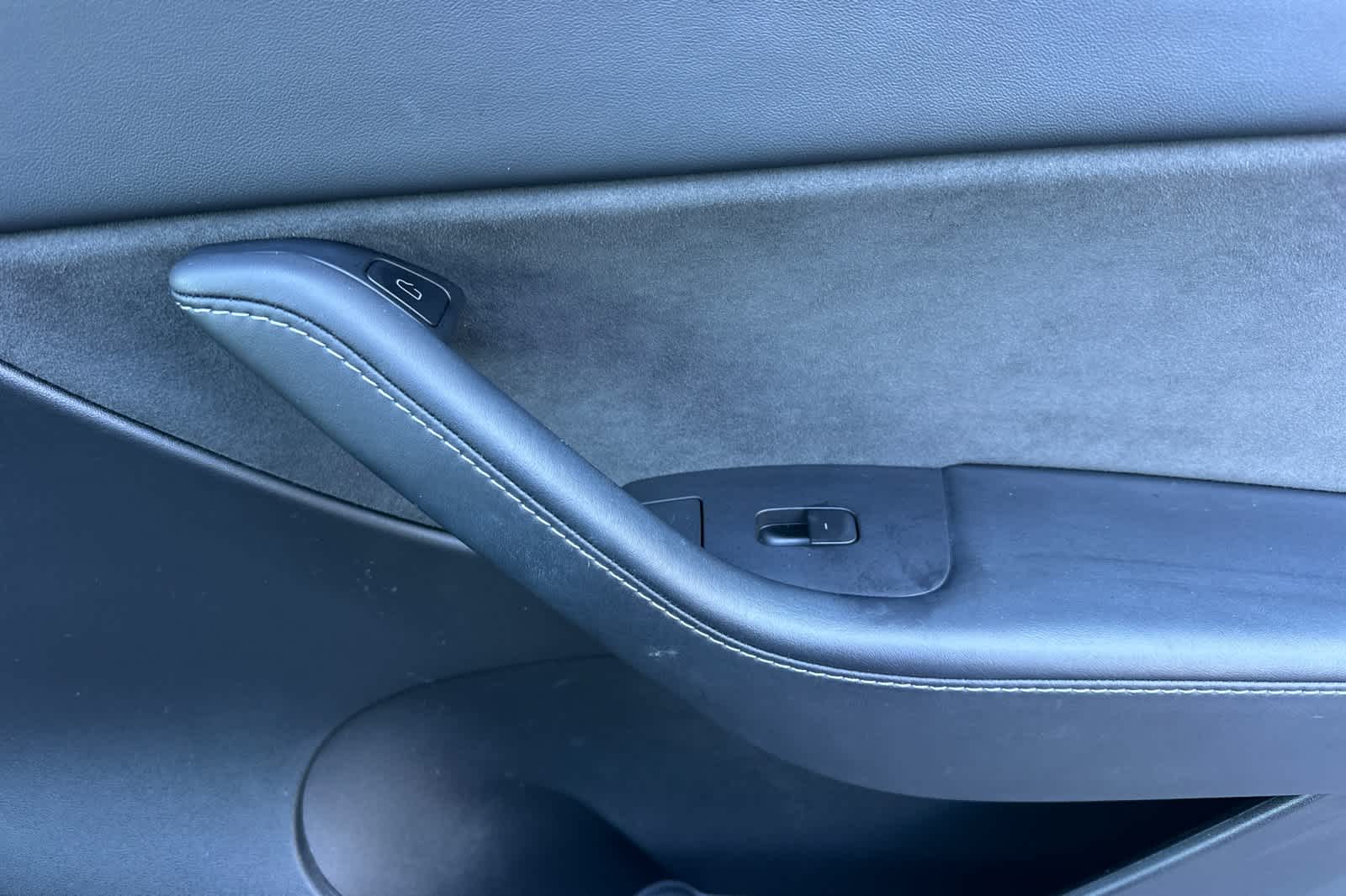 Thumbnail: 2022 Tesla Model Y - 19