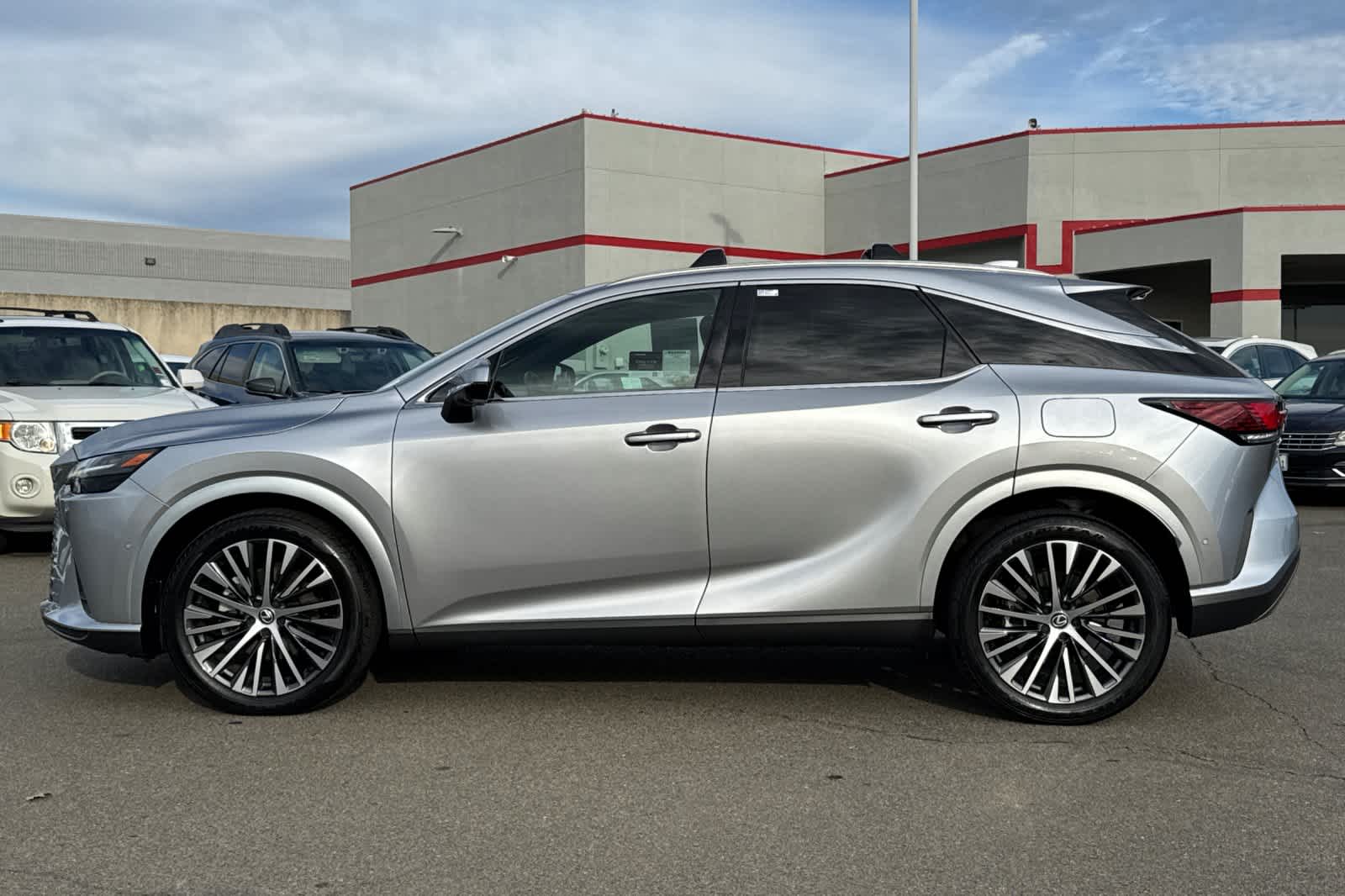 Thumbnail: 2025 Lexus RX - 9