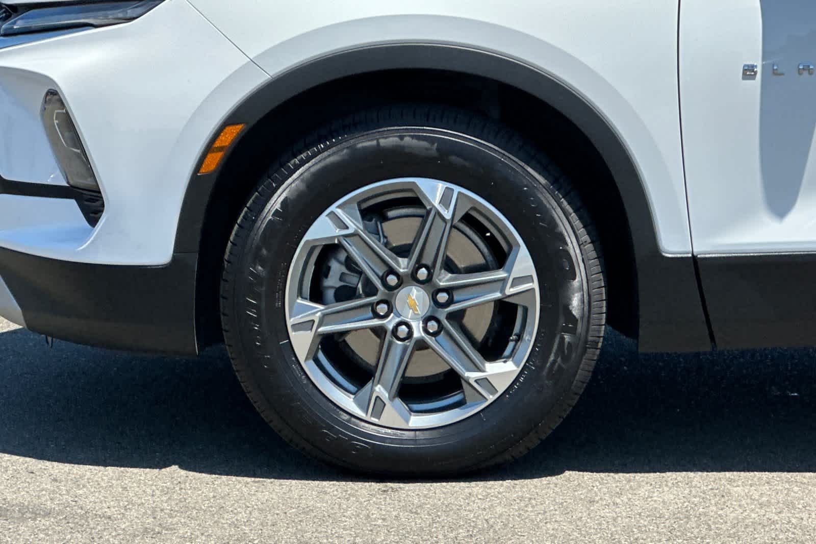 Thumbnail: 2024 Chevrolet Blazer - 31