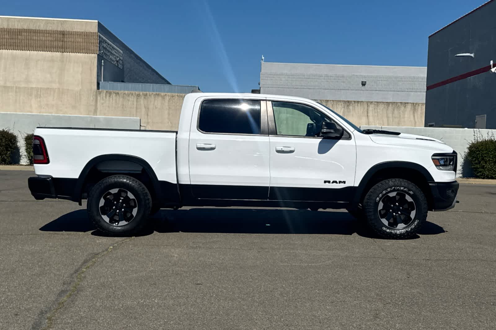 Thumbnail: 2020 RAM 1500 - 6