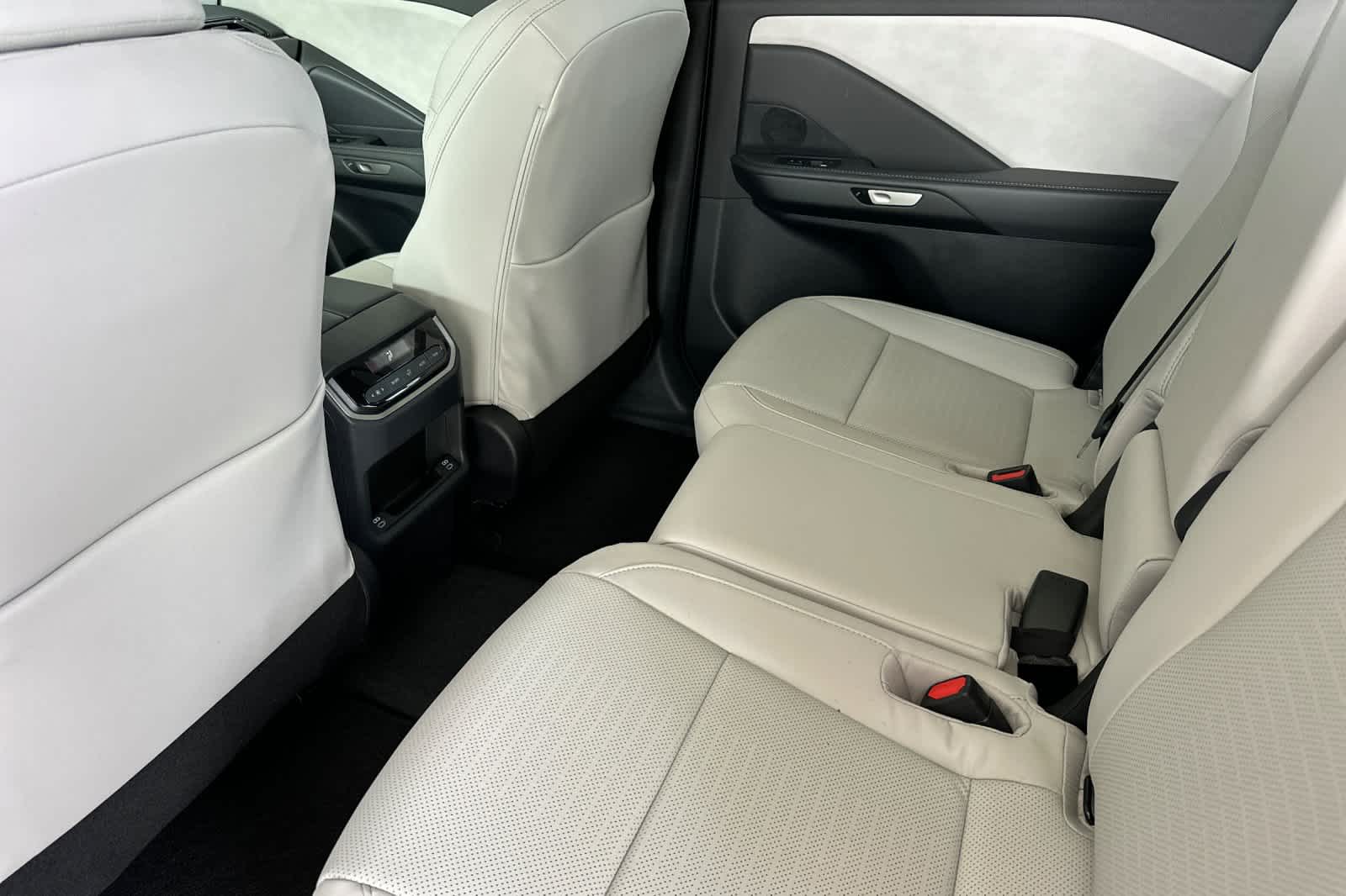 Thumbnail: 2026 Lexus TX - 4