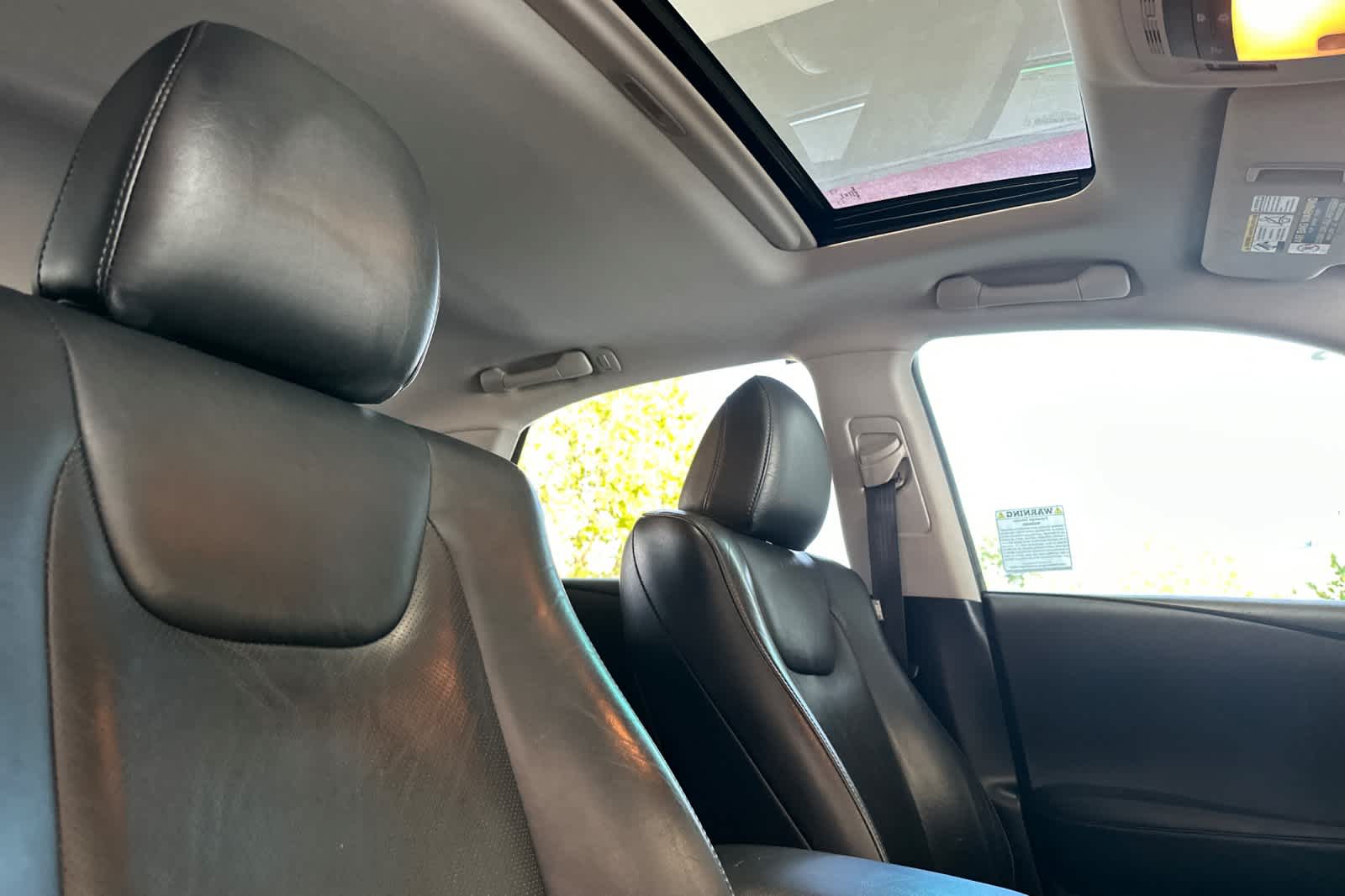 Thumbnail: 2015 Lexus RX - 18