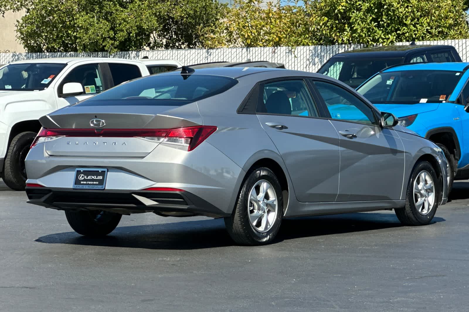 Thumbnail: 2021 Hyundai Elantra - 2
