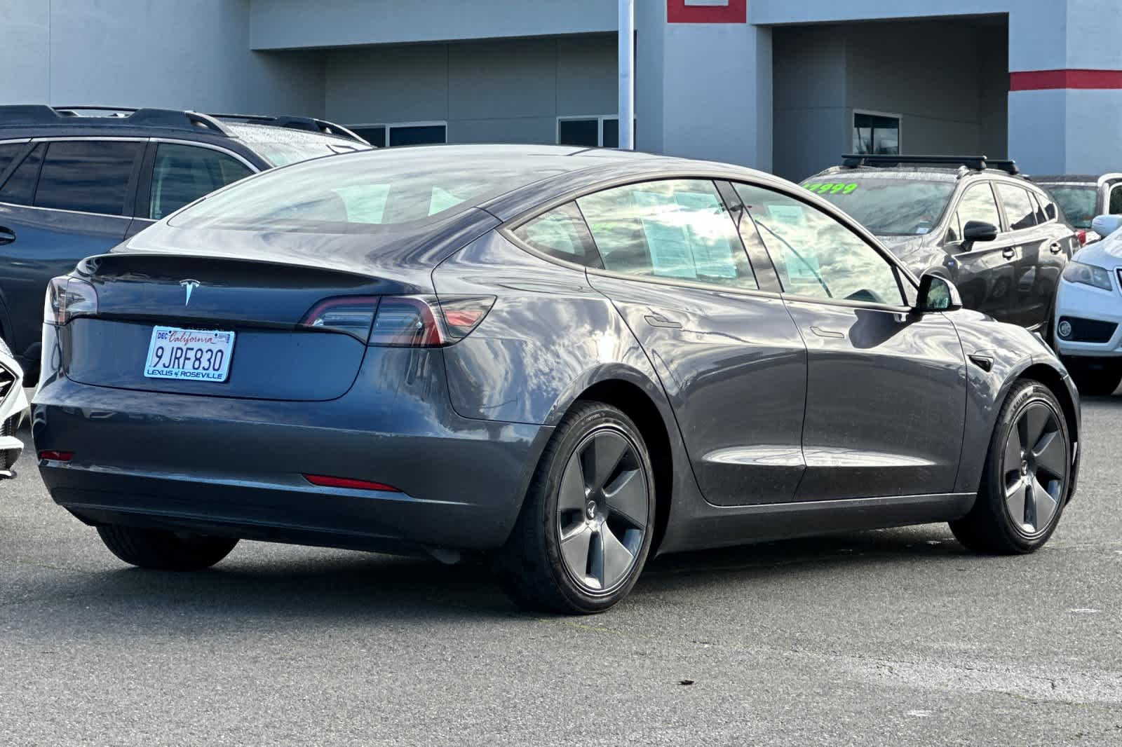 Thumbnail: 2023 Tesla Model 3 - 2