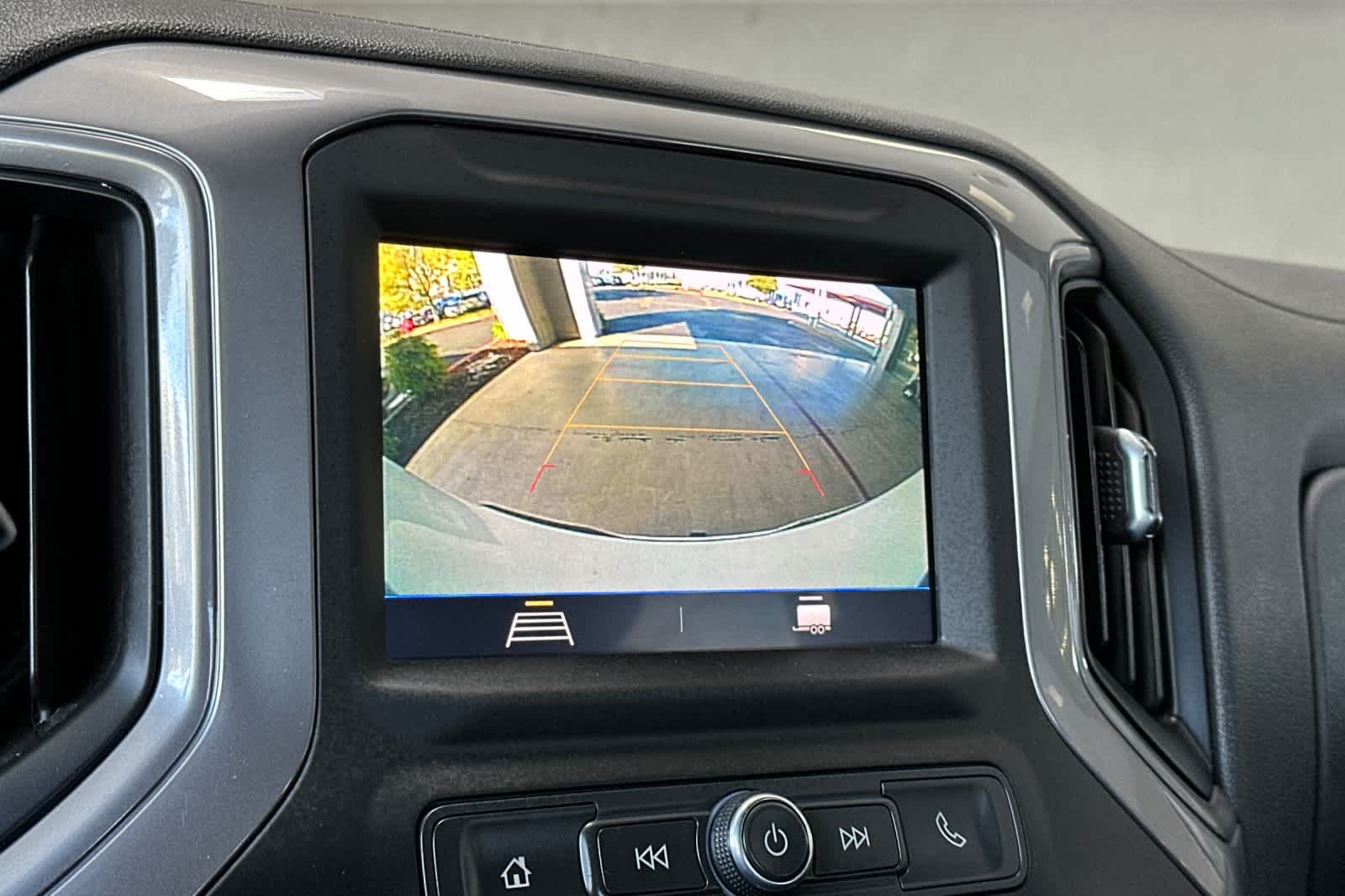 Thumbnail: 2022 Chevrolet Silverado 1500 - 20