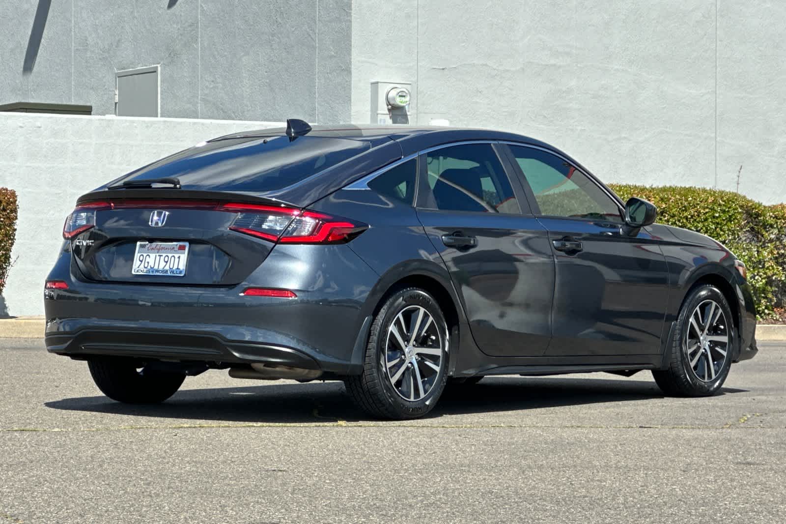 Thumbnail: 2023 Honda Civic - 2