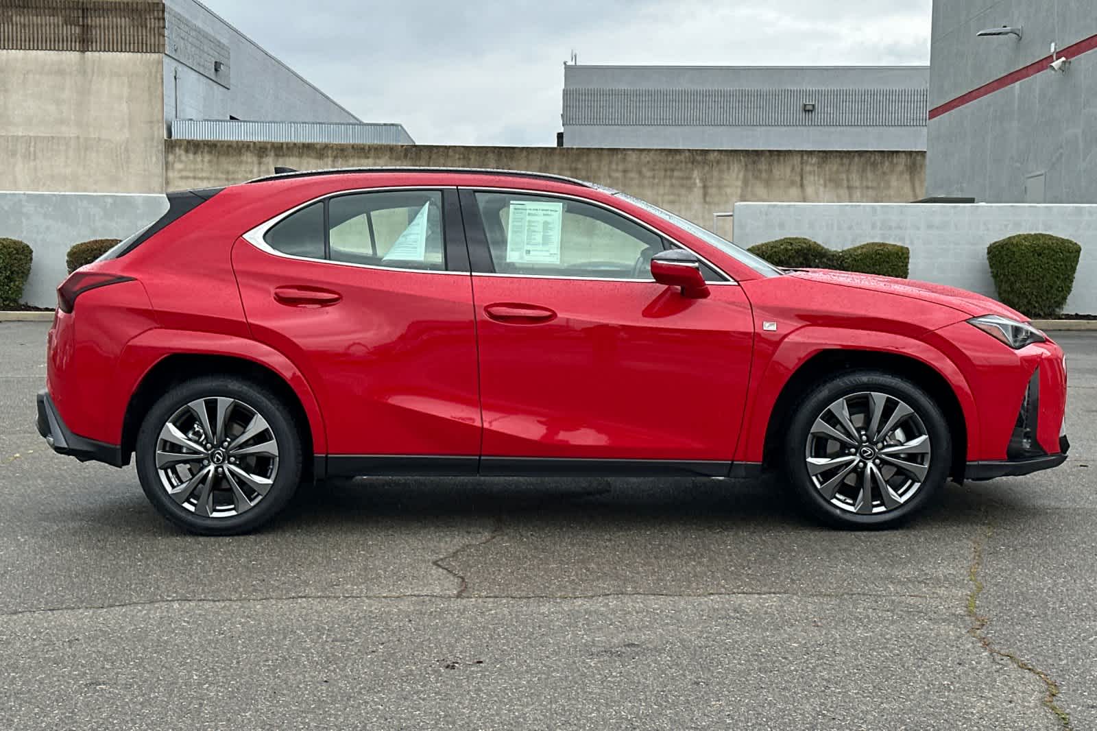 Thumbnail: 2023 Lexus UX - 6