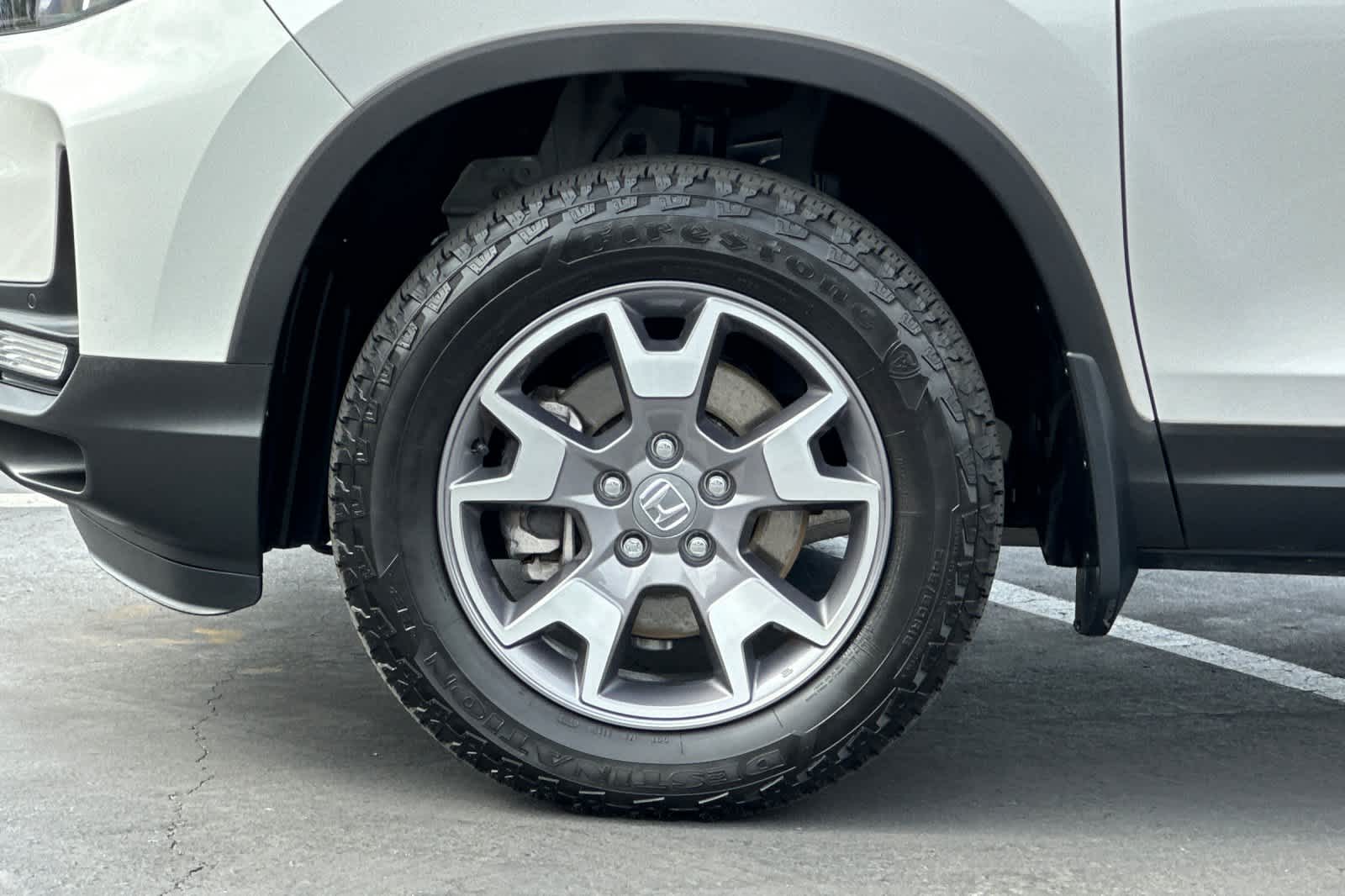 Thumbnail: 2023 Honda Passport - 32