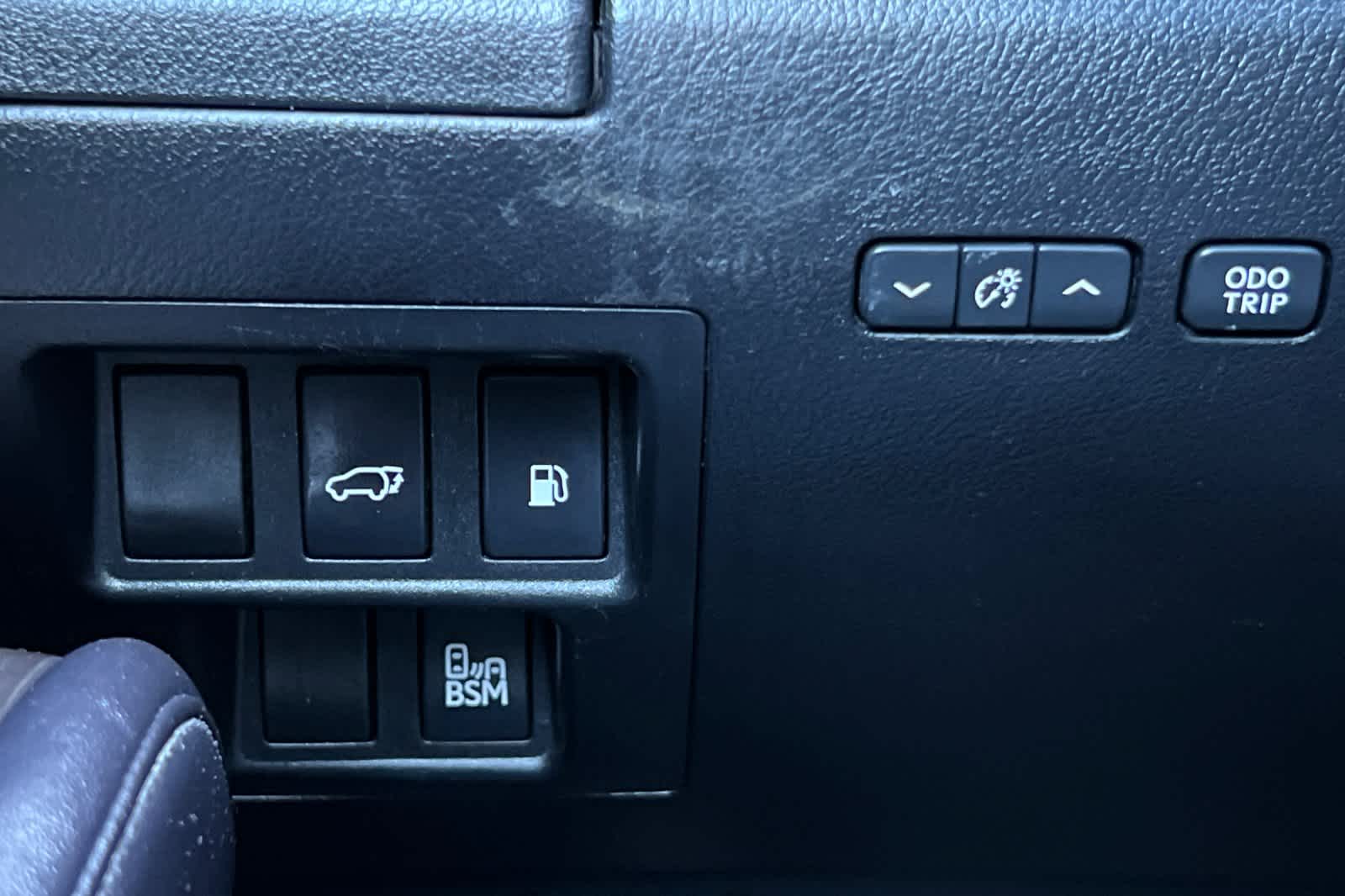 Thumbnail: 2013 Lexus RX - 31