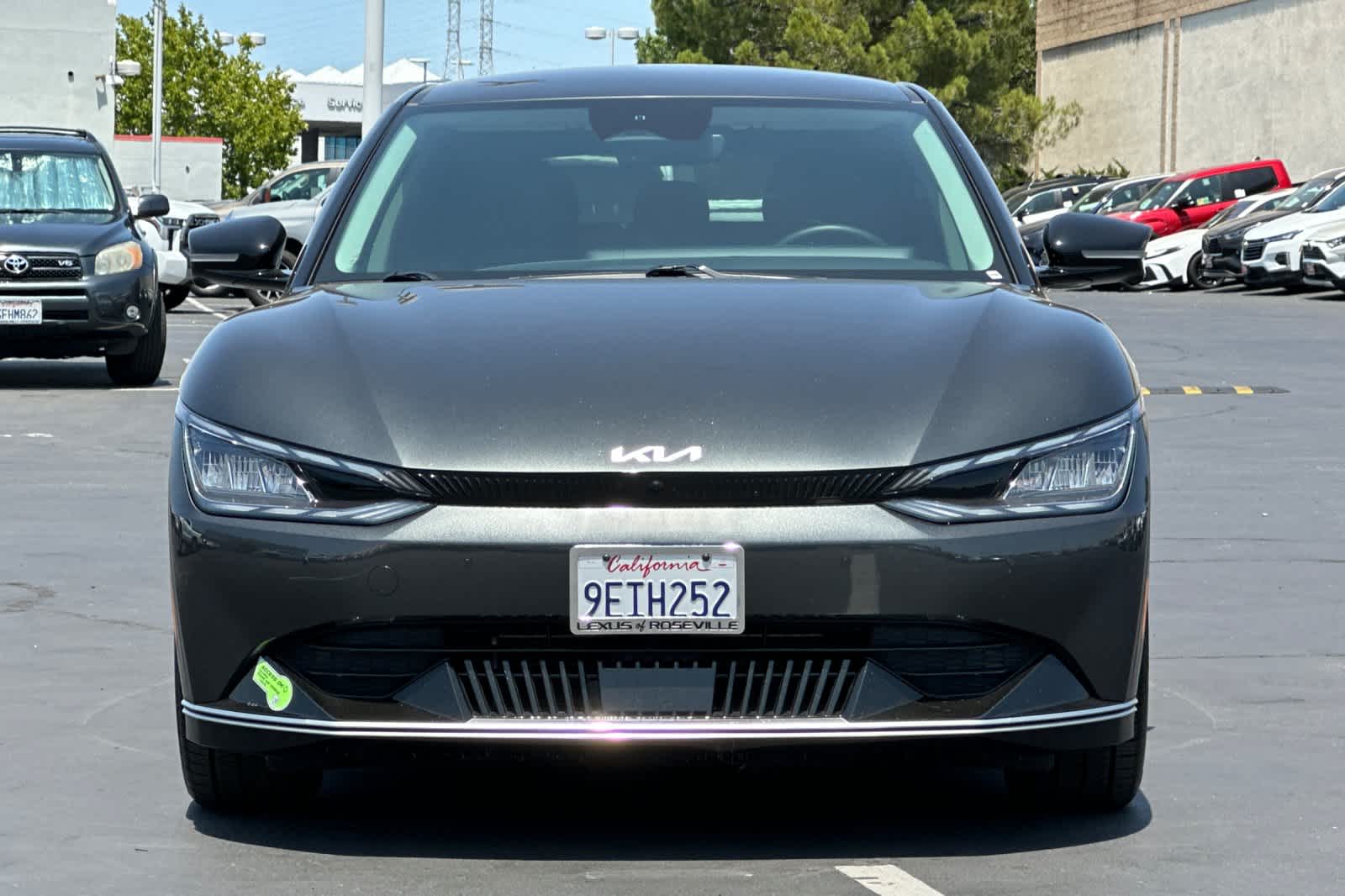 Thumbnail: 2023 Kia EV6 - 10